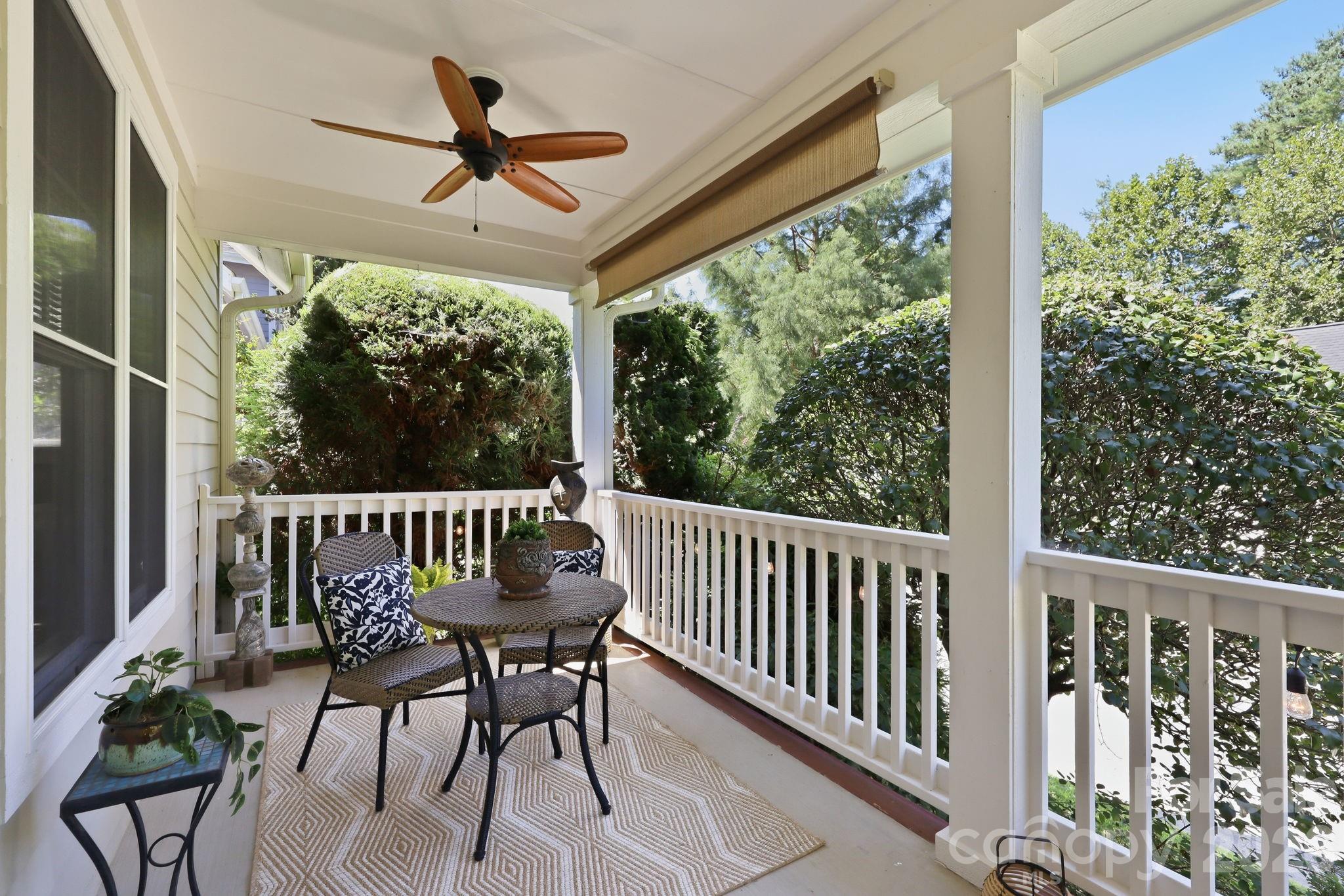 19 Oakhaven Terrace — Asheville