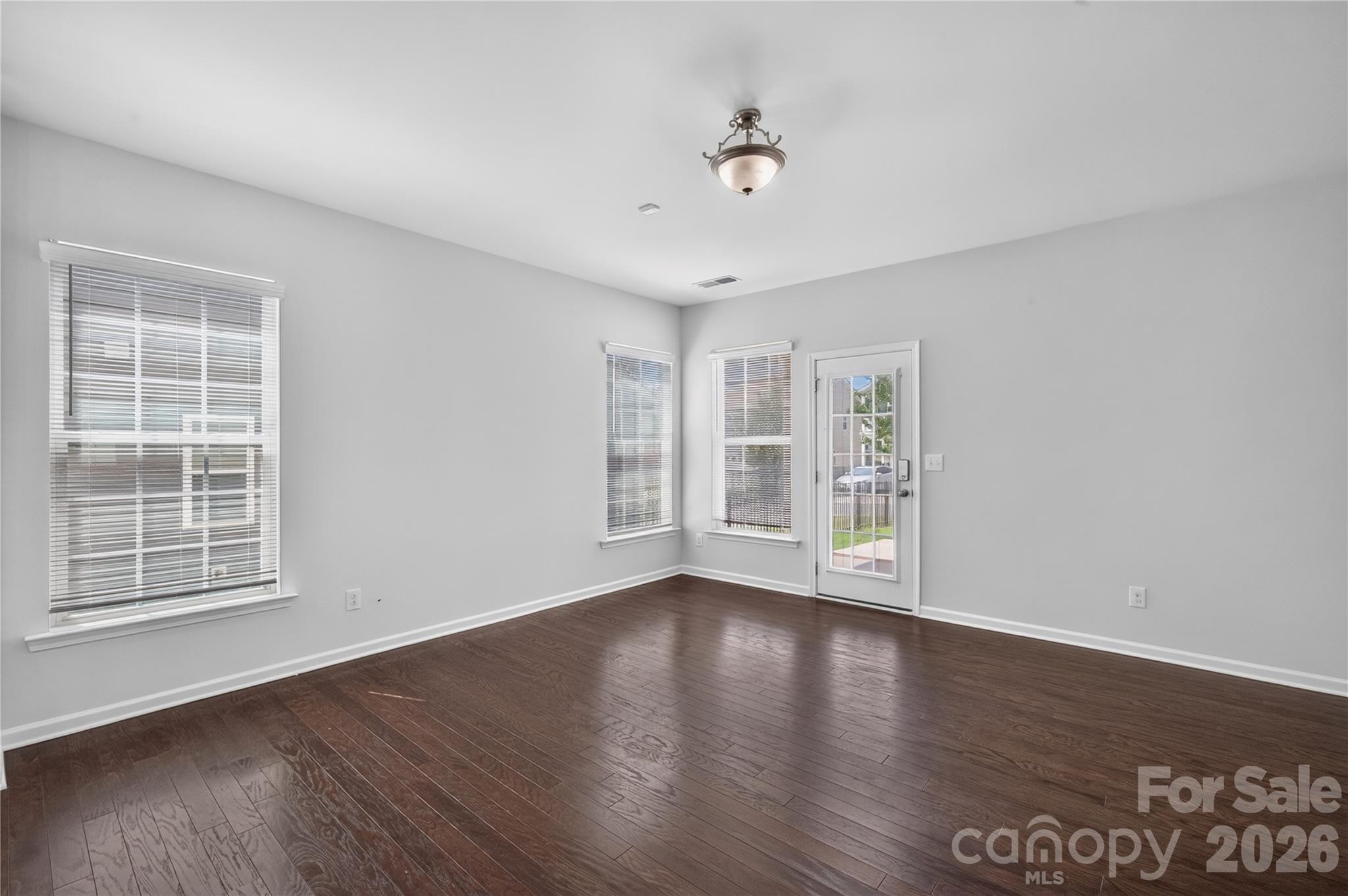 5077 Waterloo Drive — Tega Cay