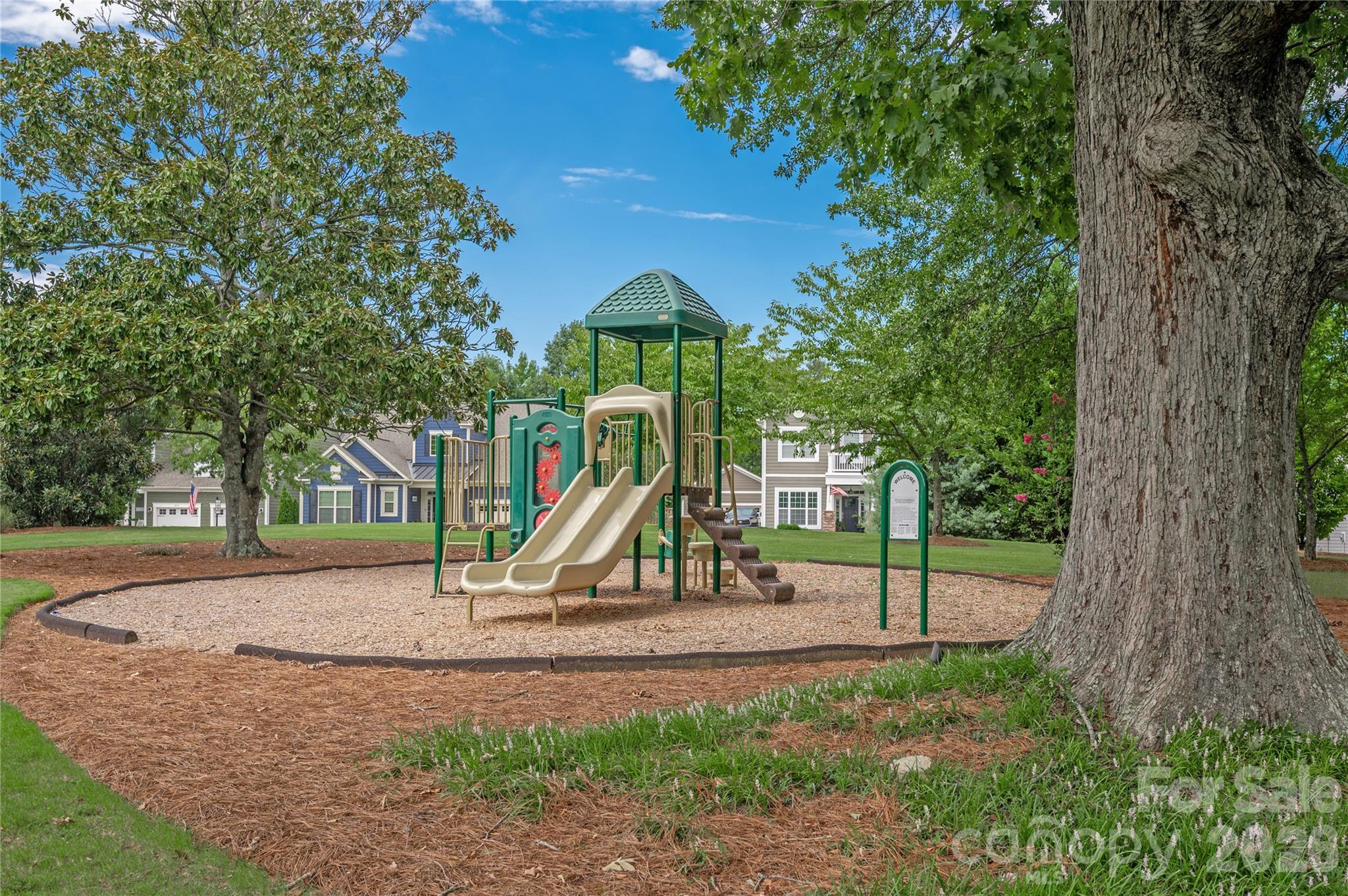 5077 Waterloo Drive — Tega Cay
