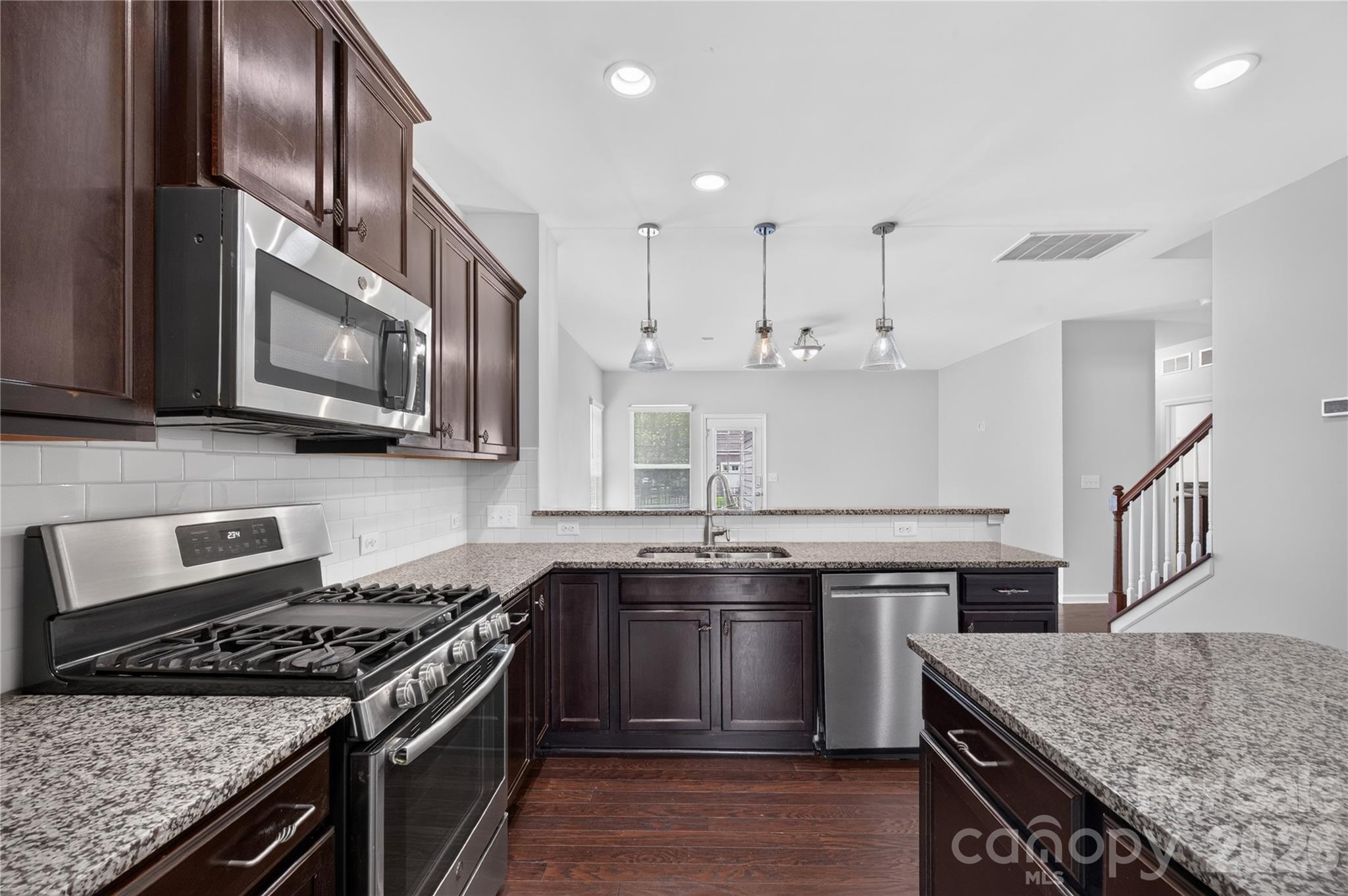 5077 Waterloo Drive — Tega Cay