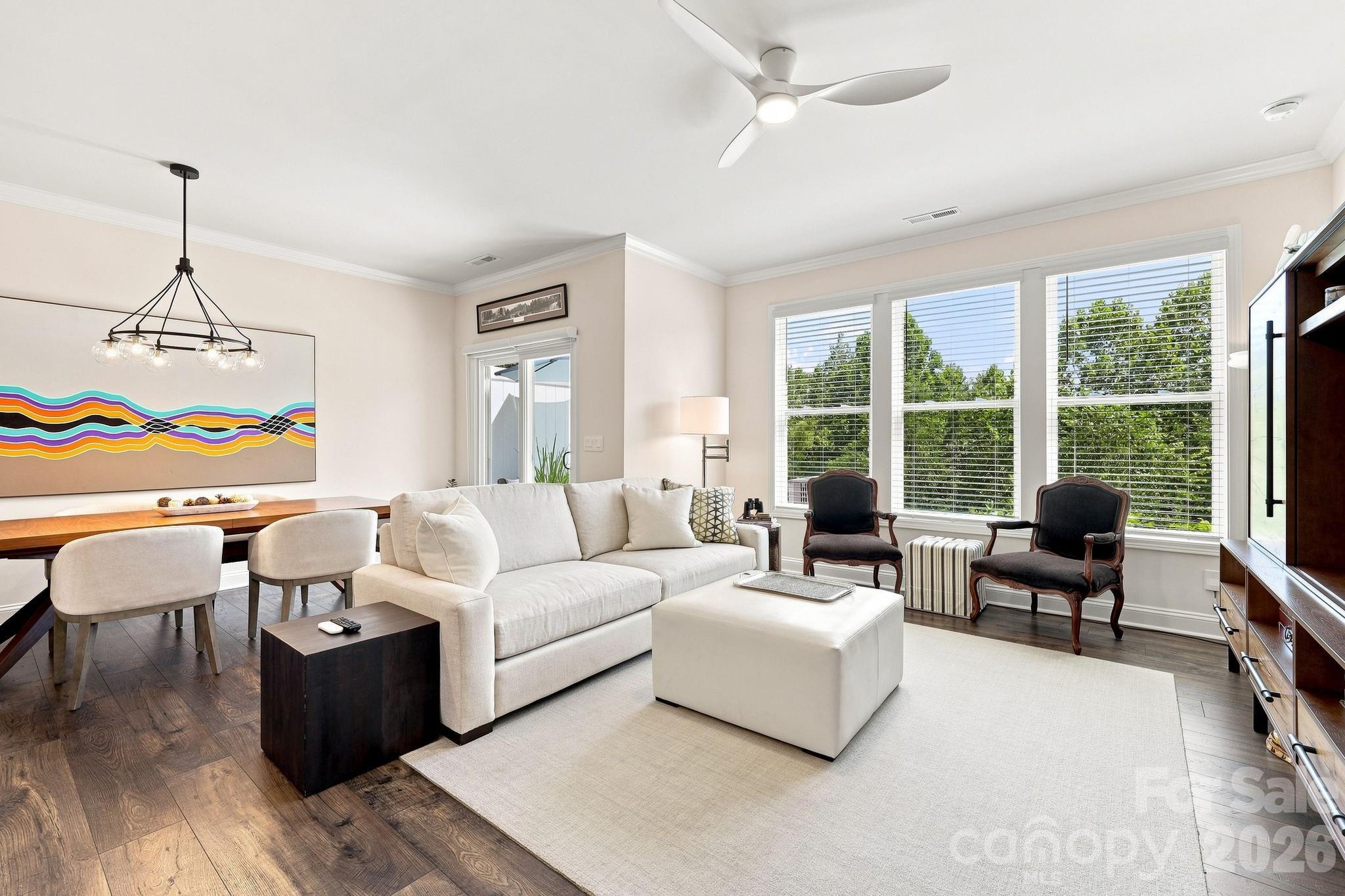 198 Creekview Road — Hendersonville