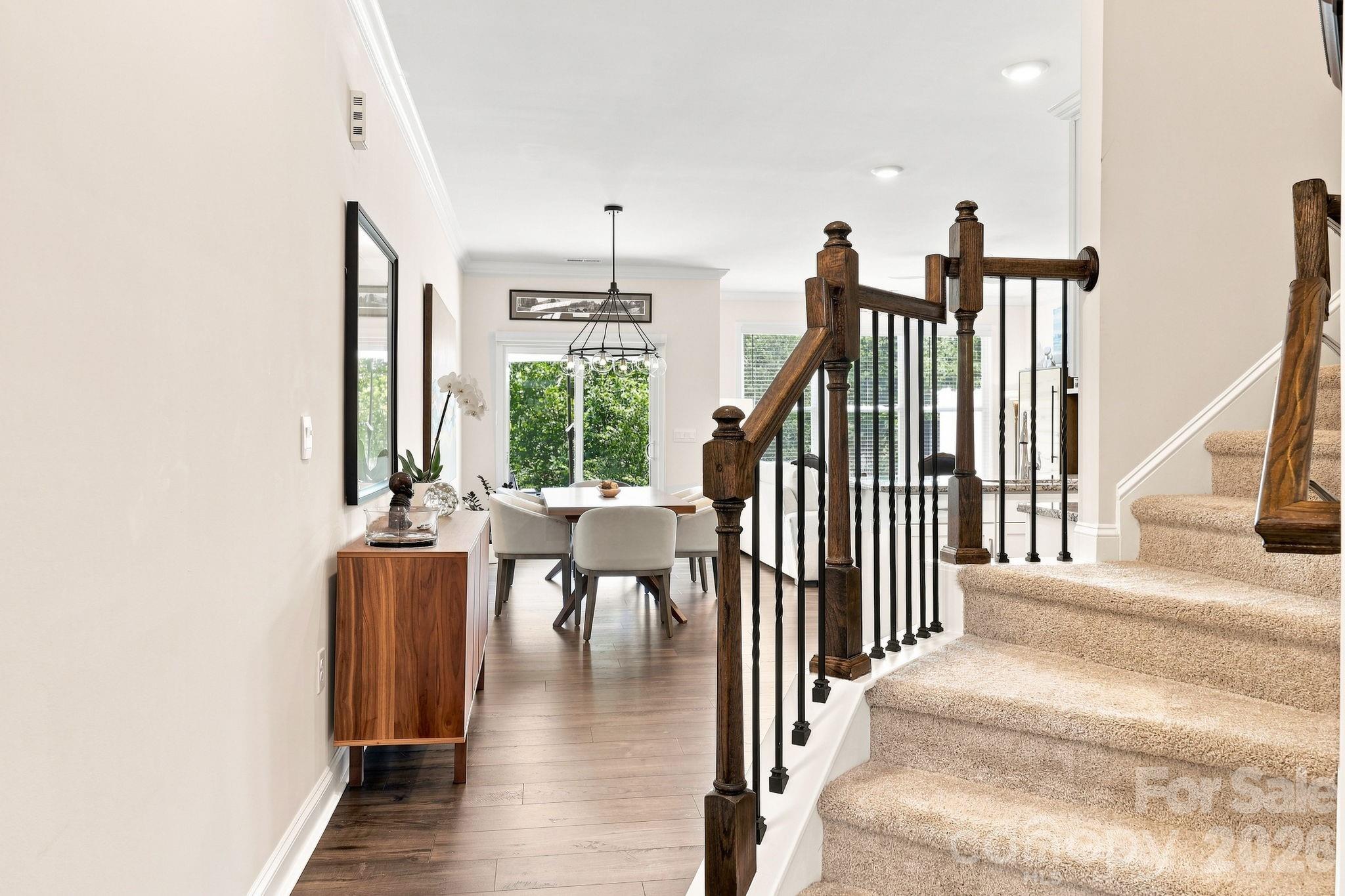 198 Creekview Road — Hendersonville