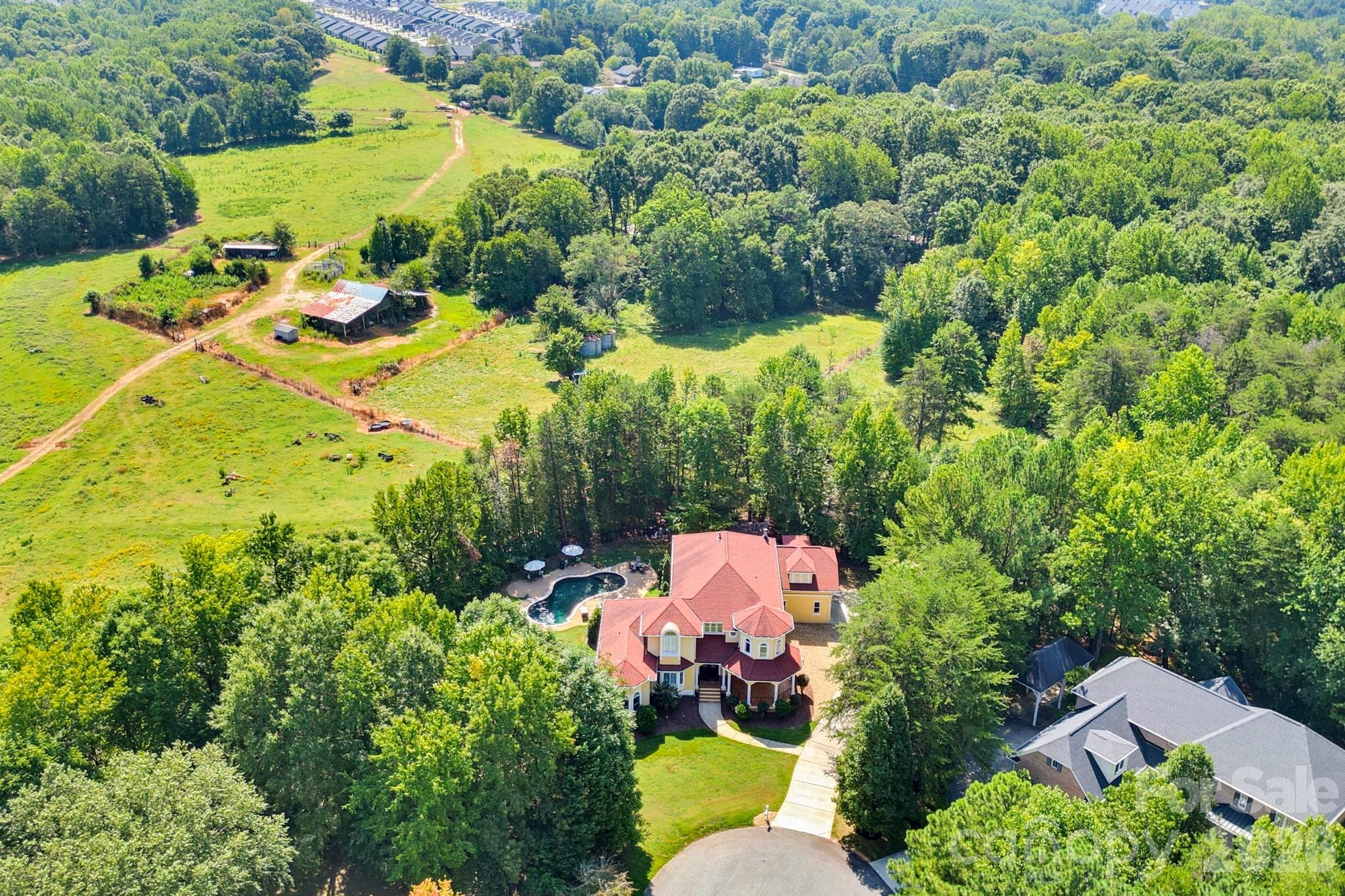 149 Vista Bluff Lane — Mooresville