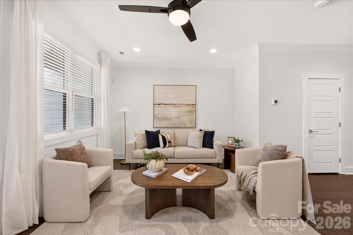 1146 E 36th Street — Charlotte