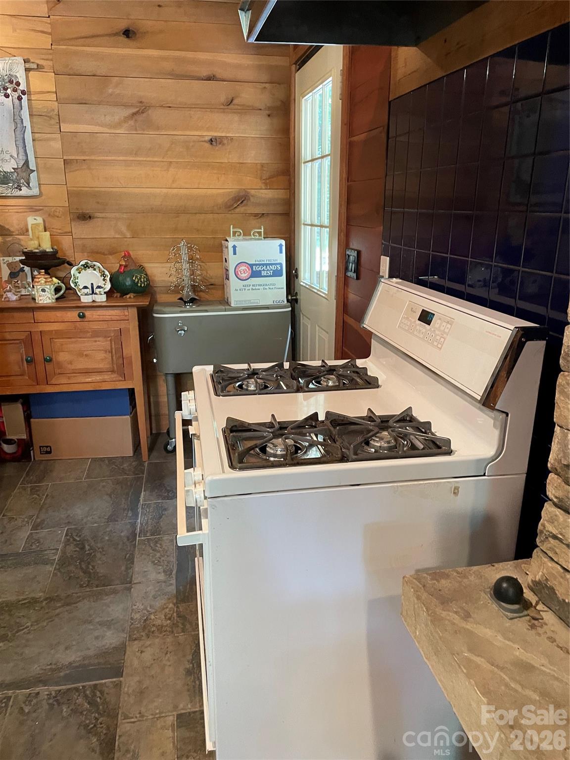 125 Tahala Trail — Cullowhee
