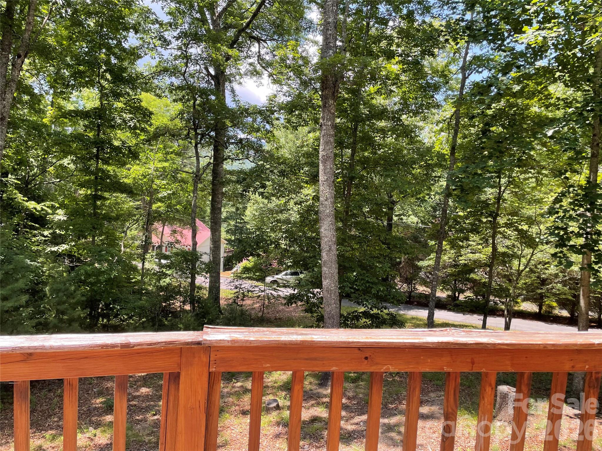 125 Tahala Trail — Cullowhee
