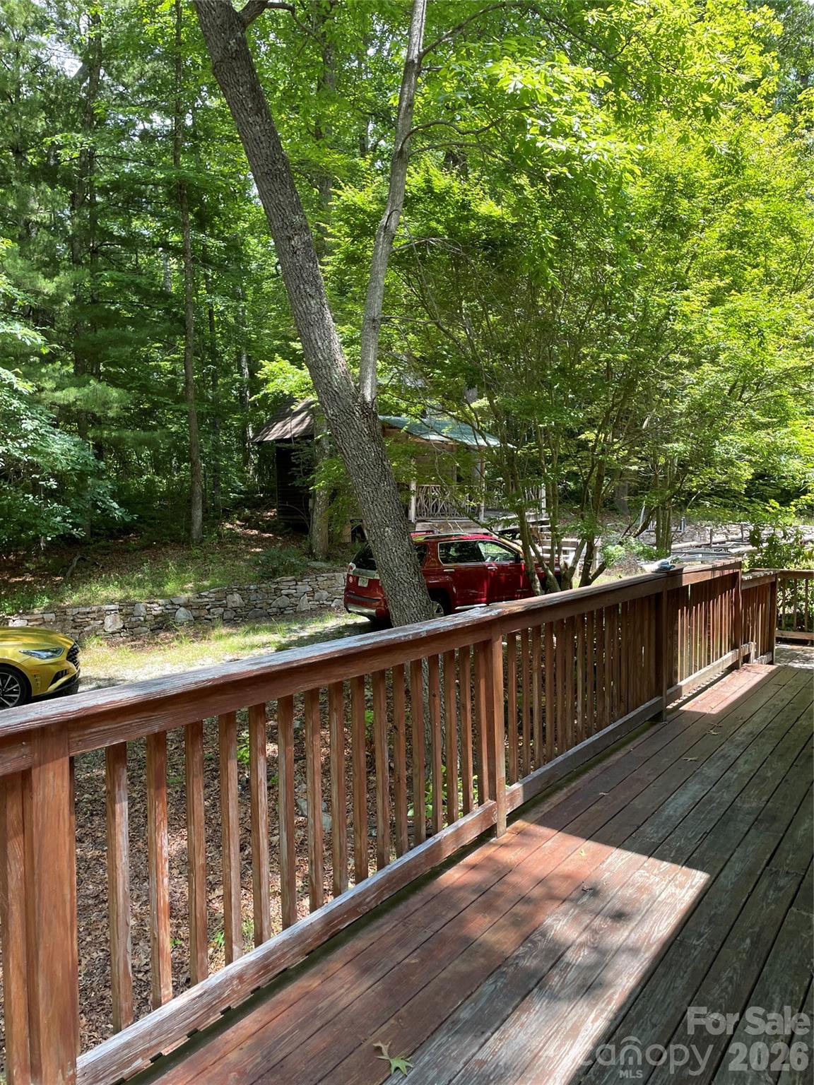 125 Tahala Trail — Cullowhee