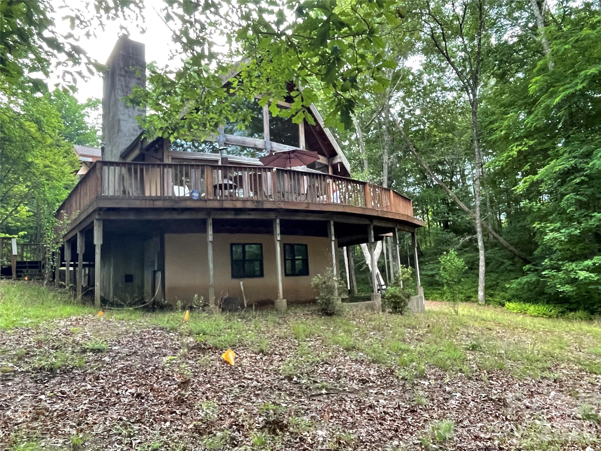 125 Tahala Trail — Cullowhee