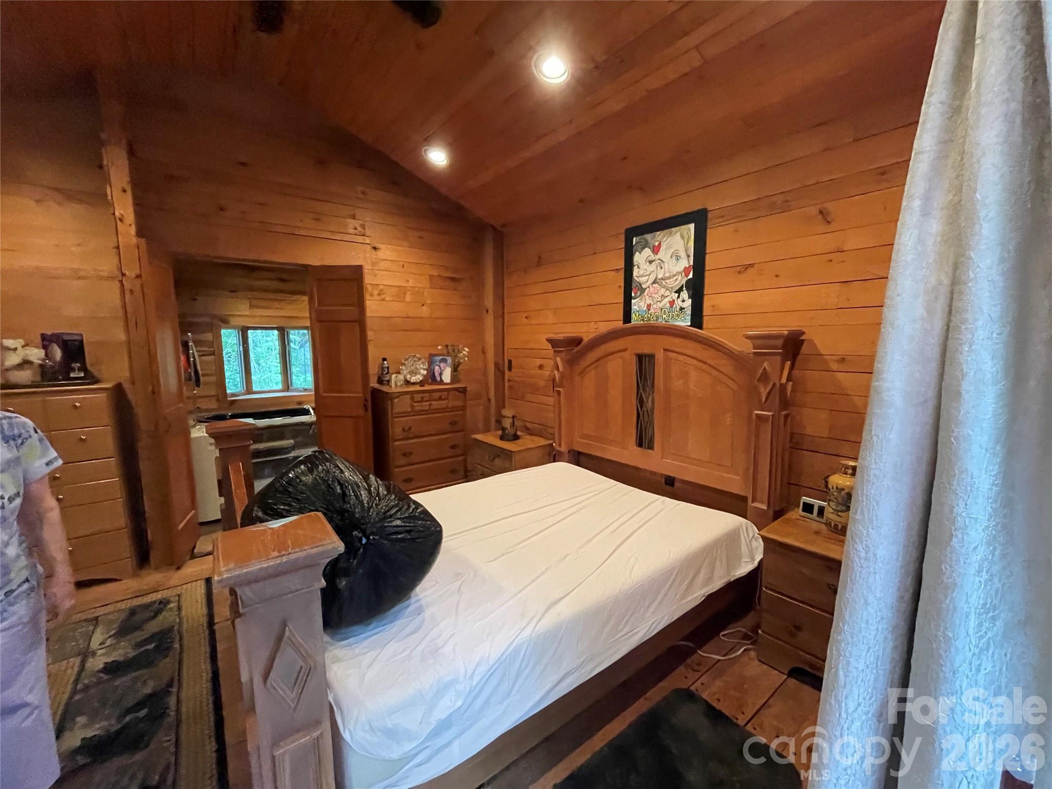 125 Tahala Trail — Cullowhee