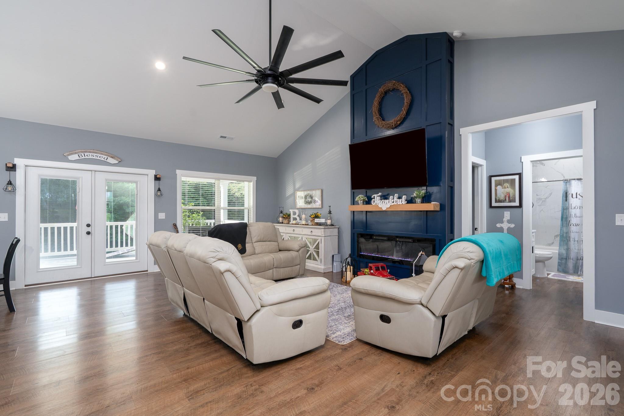 3012 Cedar Point Drive — Shelby