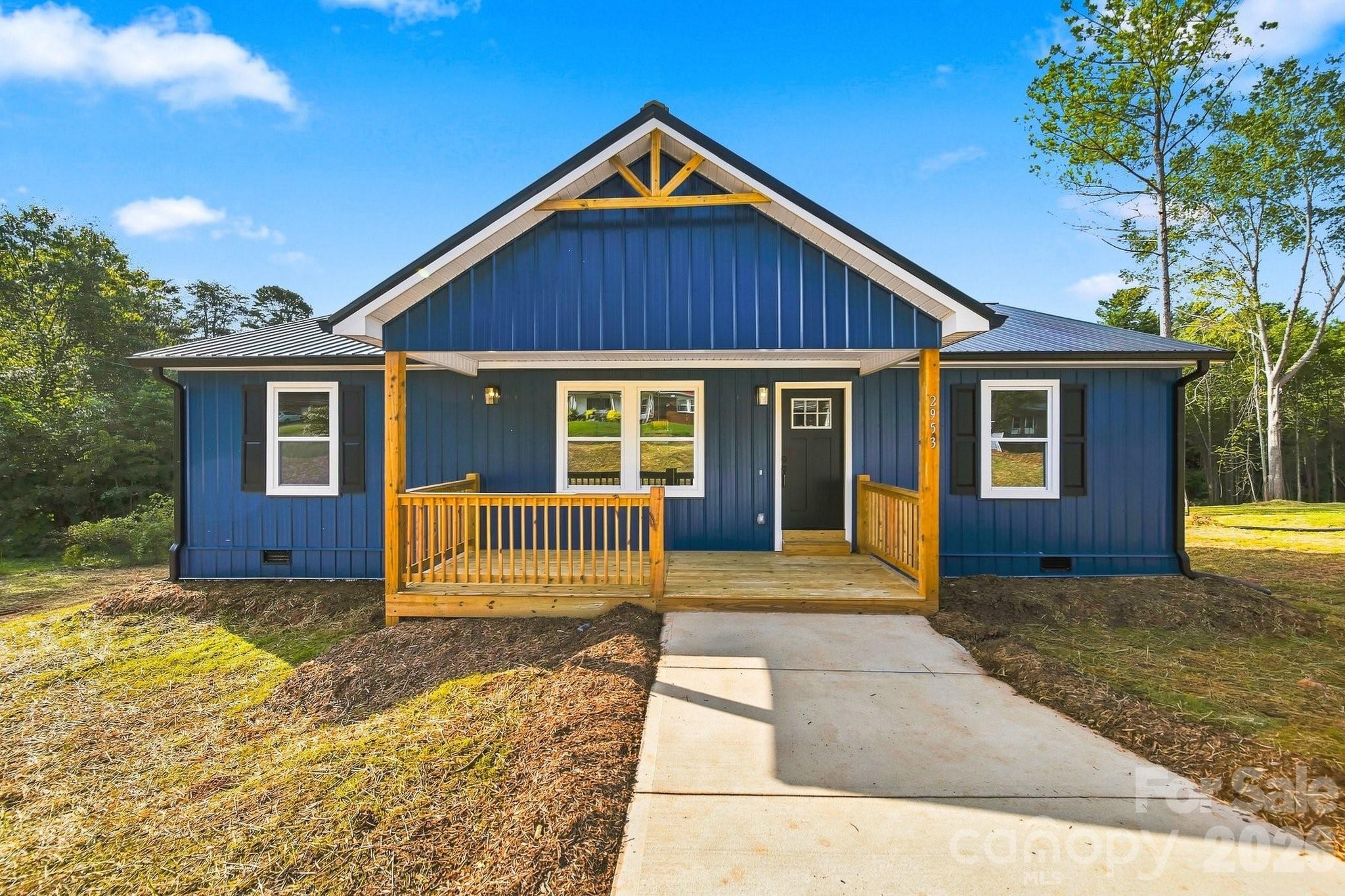 2953 Link Drive — Granite Falls