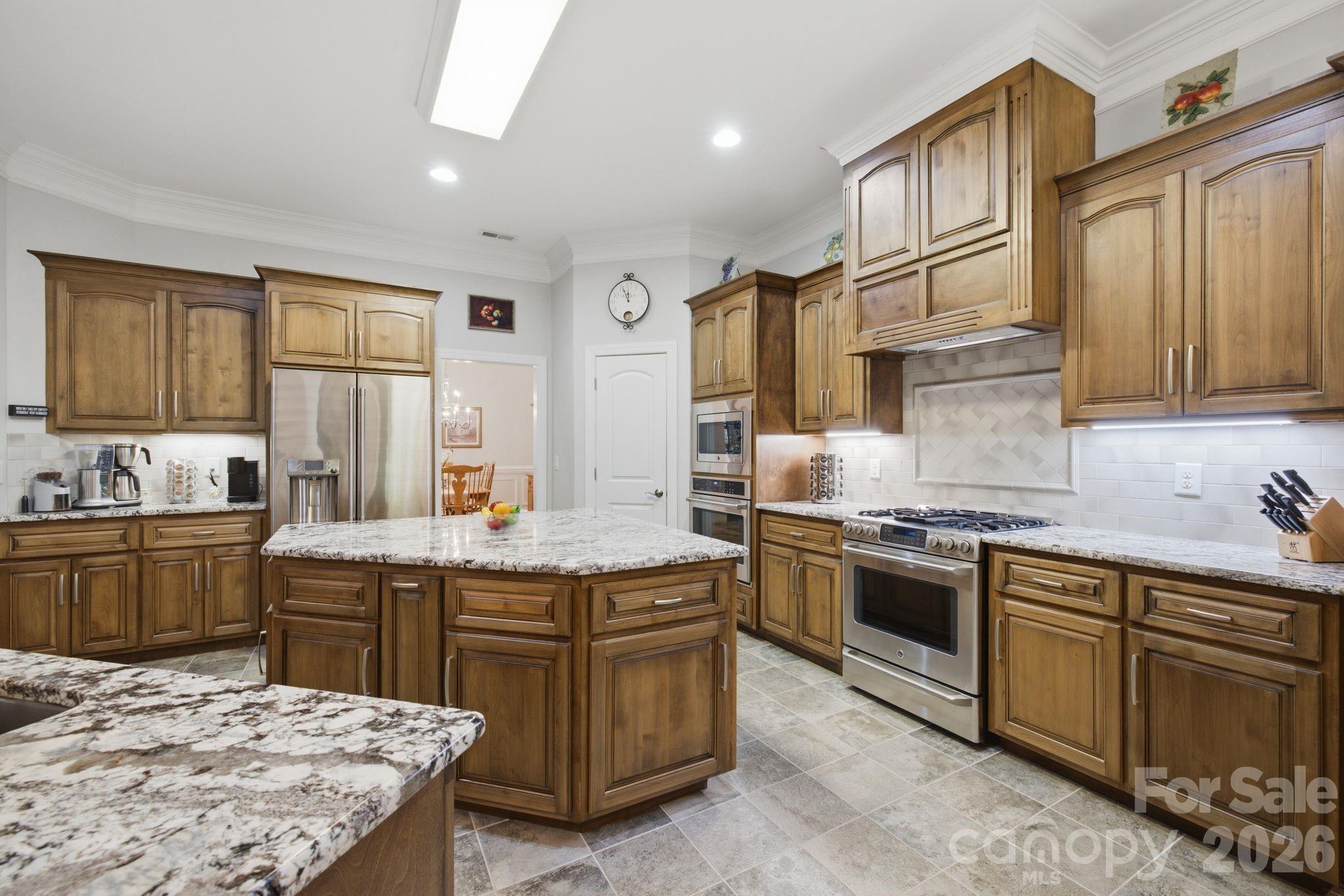 7197 Windy Ridge Drive — Iron Station