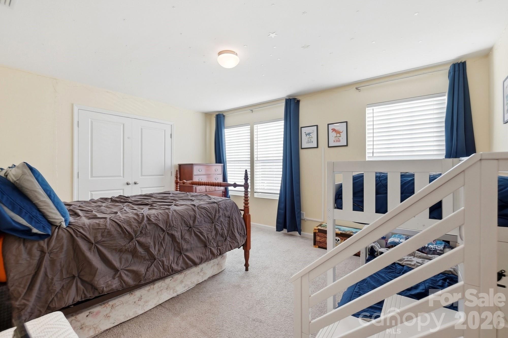 404 Babbling Brook Lane — Locust