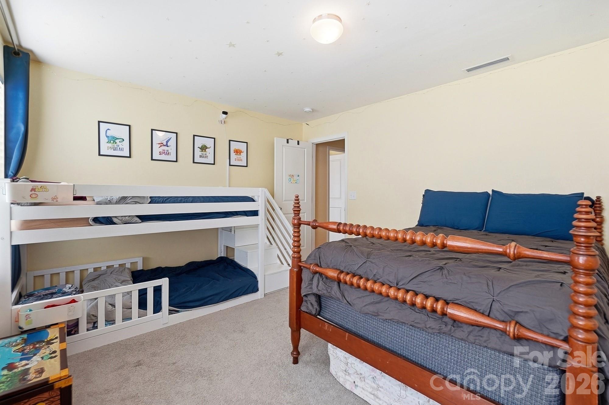 404 Babbling Brook Lane — Locust
