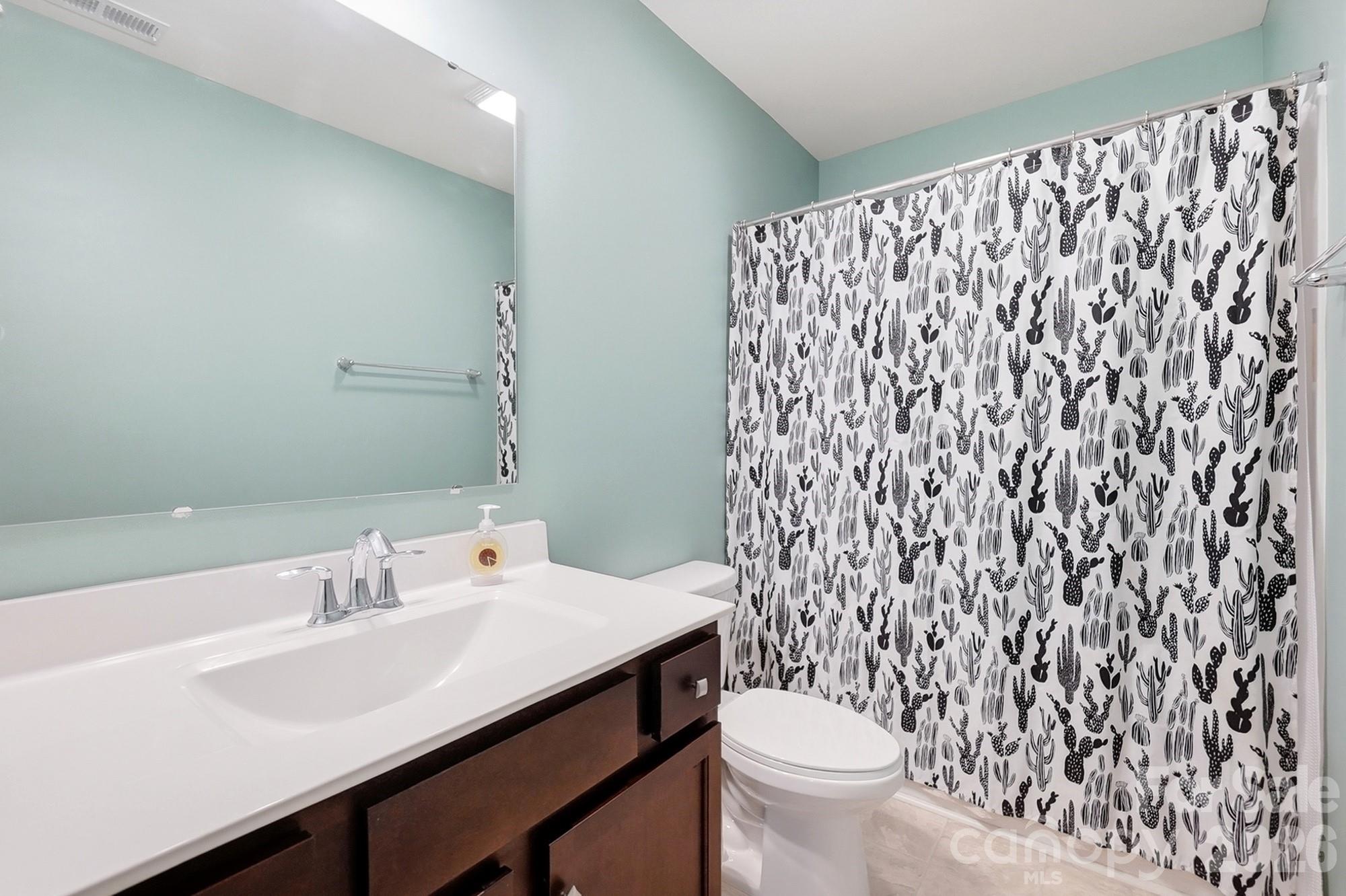 404 Babbling Brook Lane — Locust