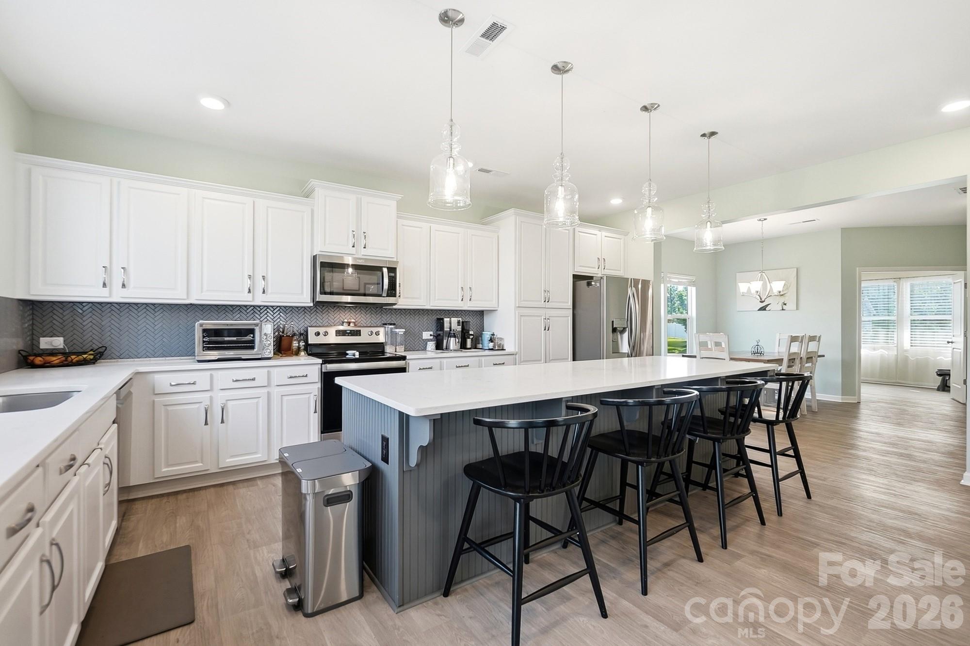 404 Babbling Brook Lane — Locust