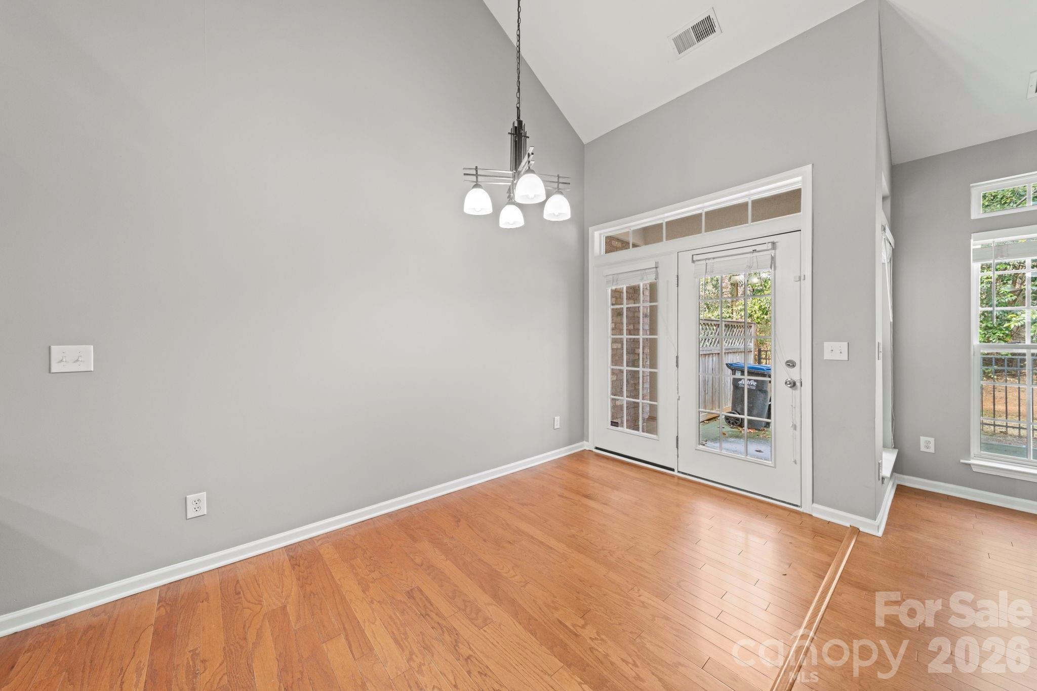 3342 Park South Station Boulevard — Charlotte