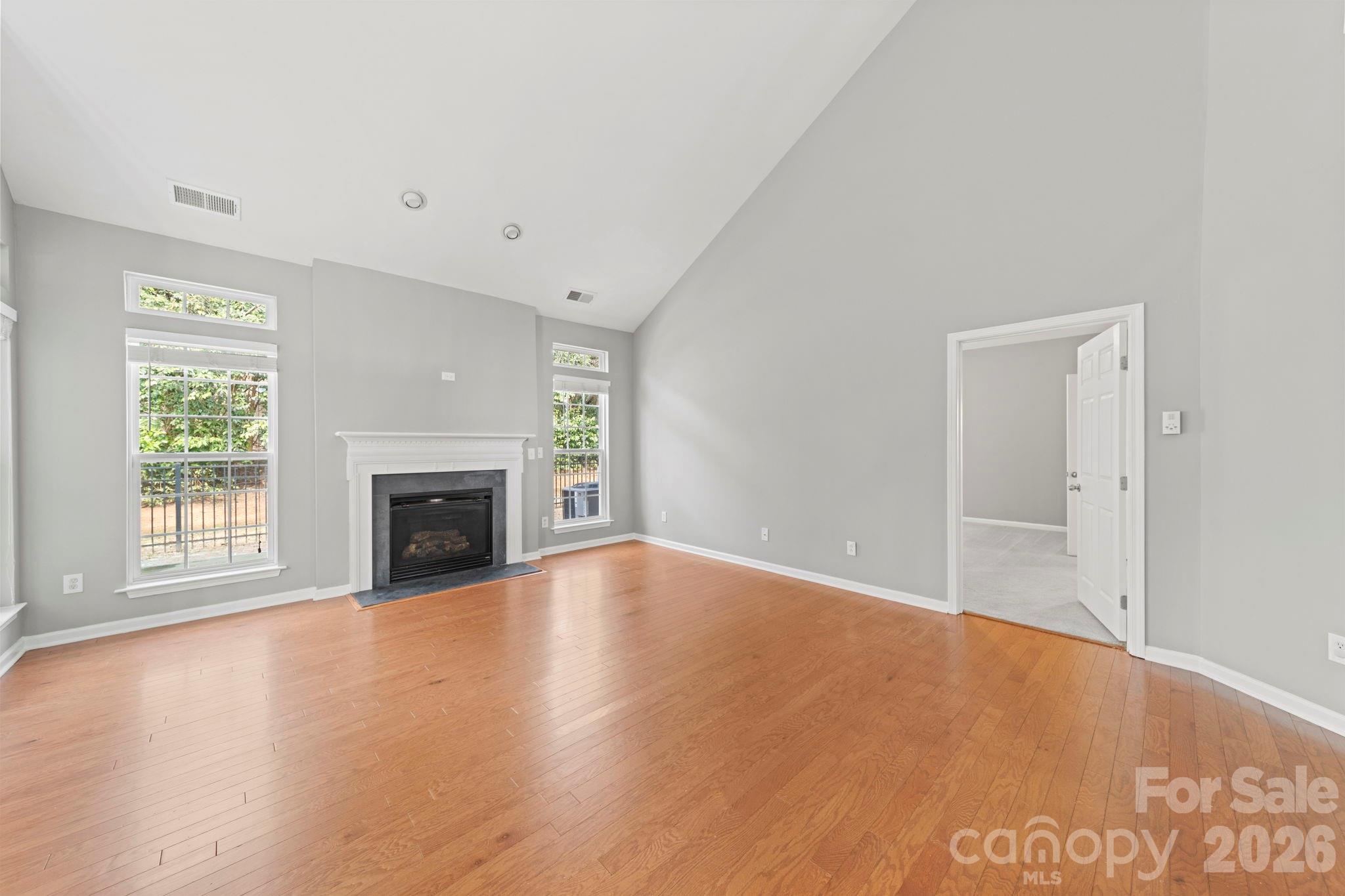 3342 Park South Station Boulevard — Charlotte