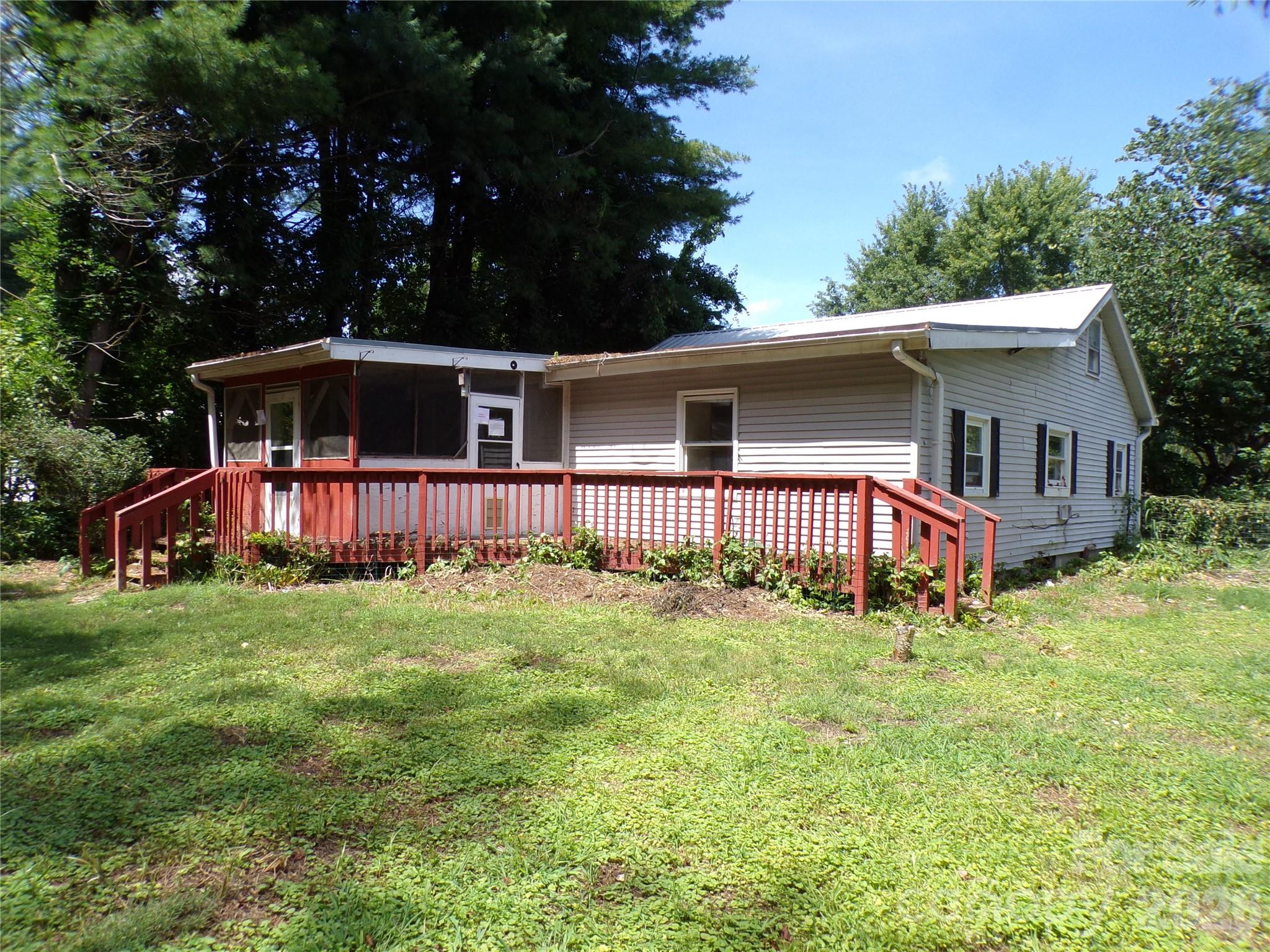 2131 Somerset Drive #441 — Hendersonville