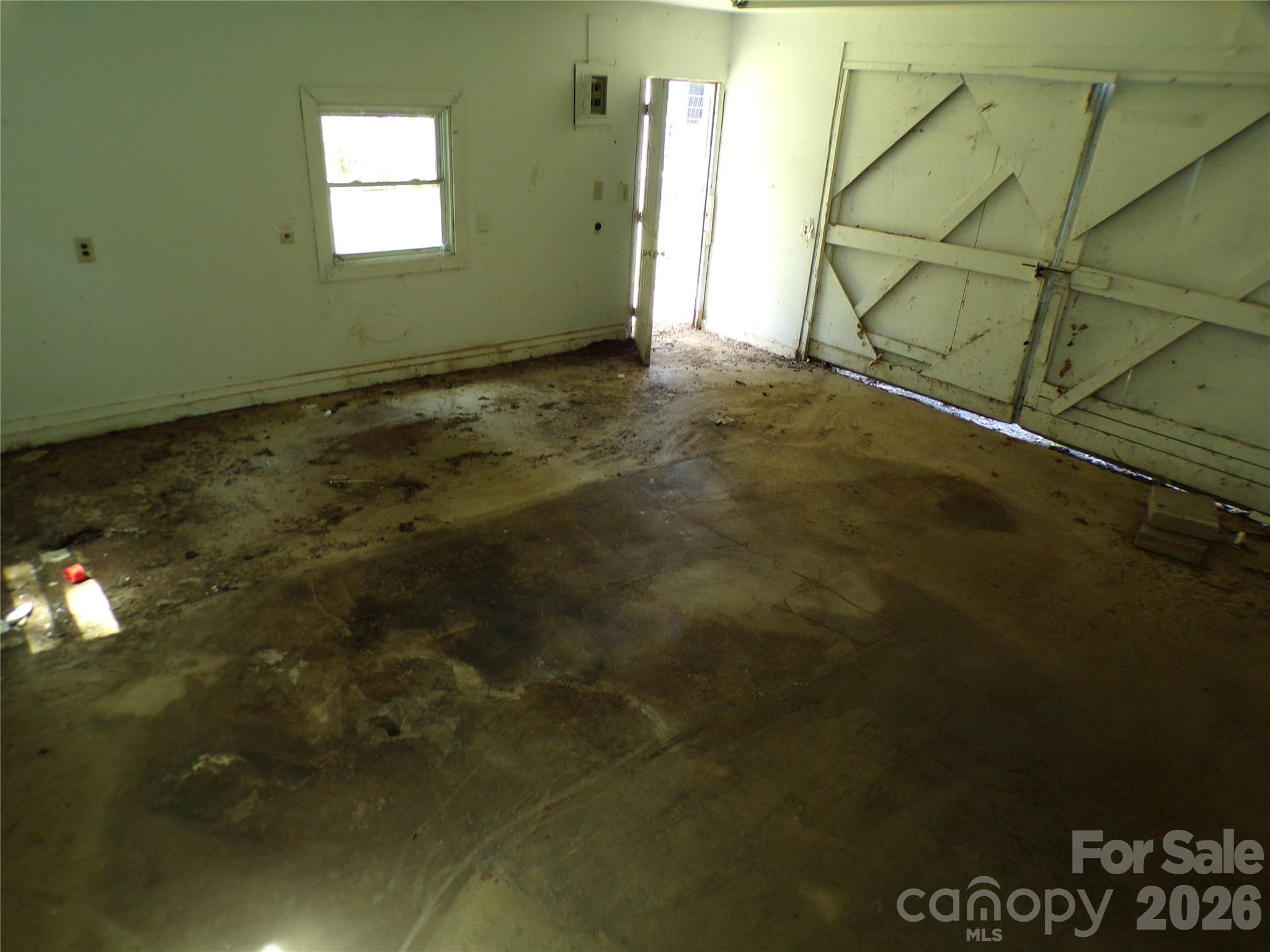 2131 Somerset Drive #441 — Hendersonville