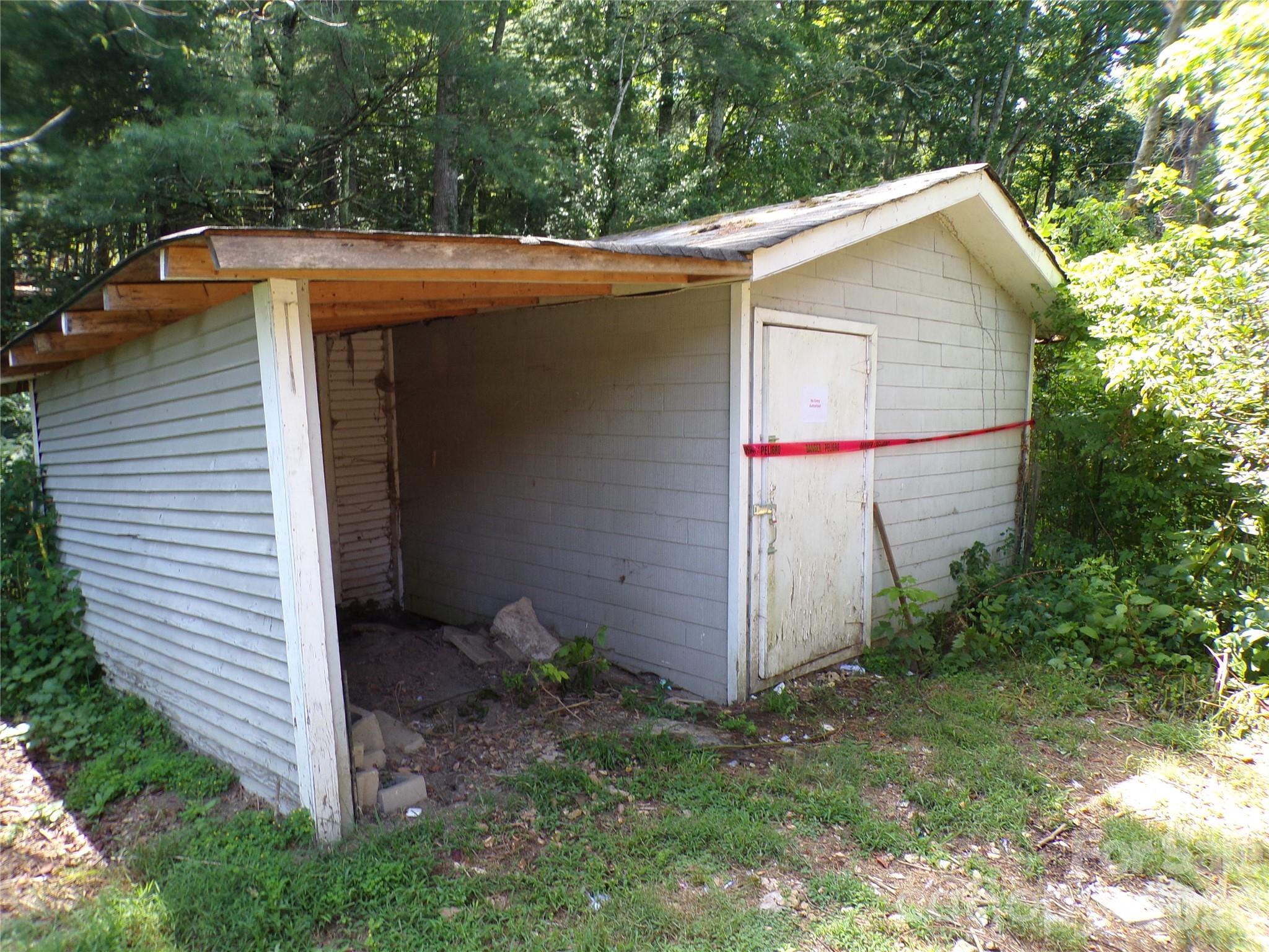 2131 Somerset Drive #441 — Hendersonville