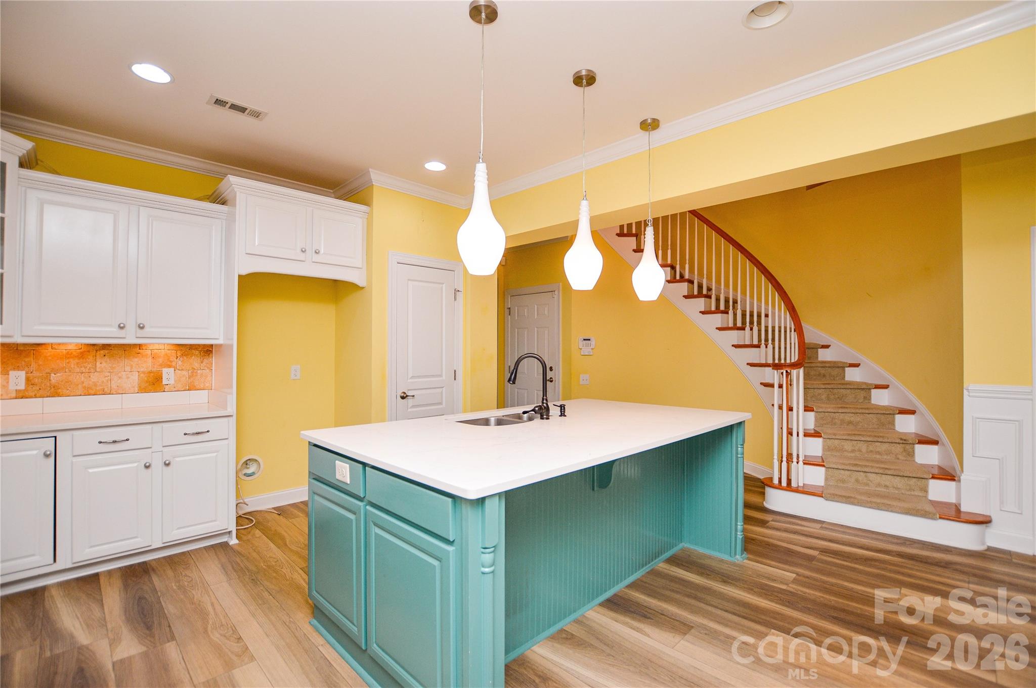 2542 Mountain Laurel Avenue NW — Concord