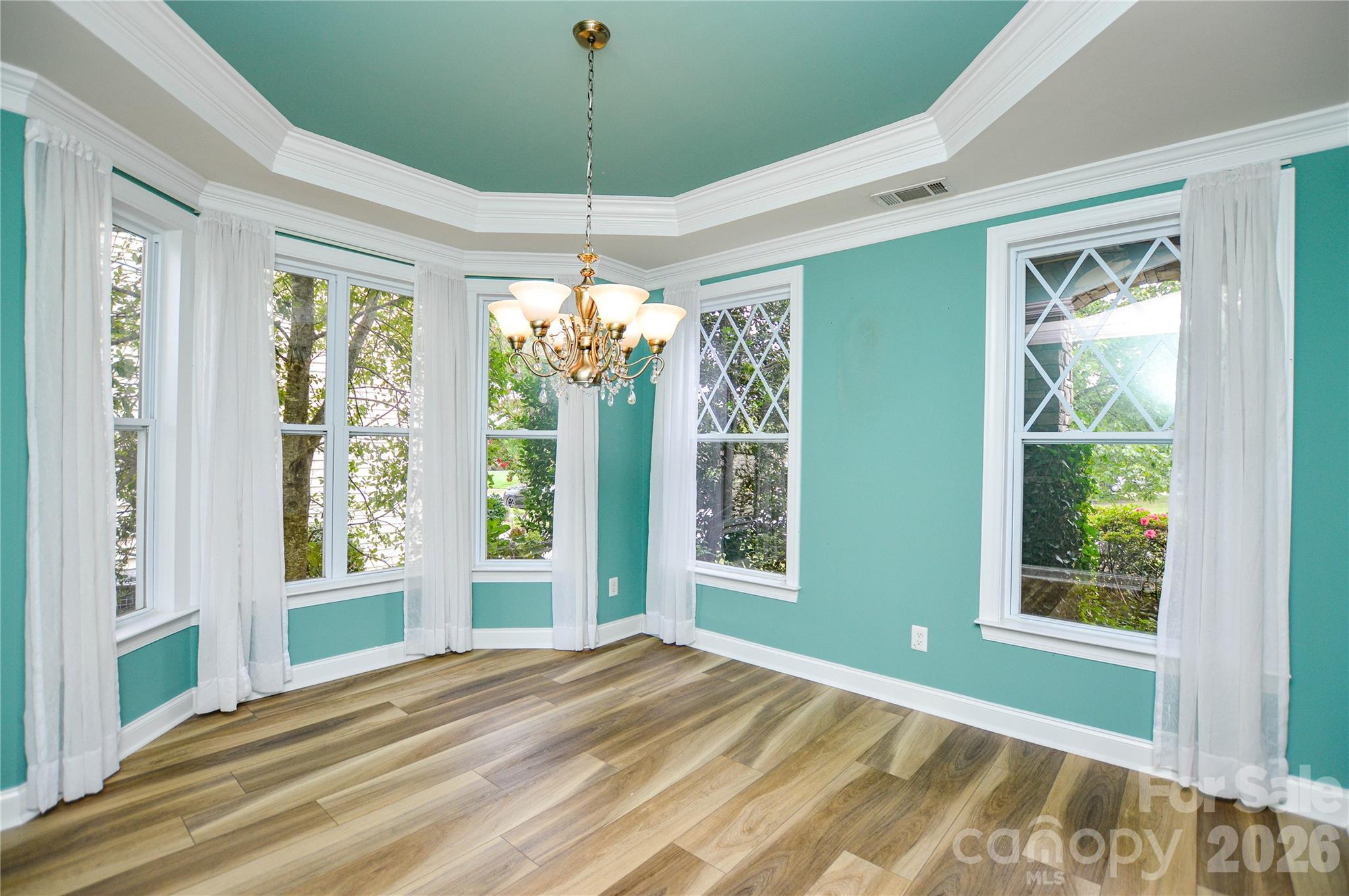 2542 Mountain Laurel Avenue NW — Concord