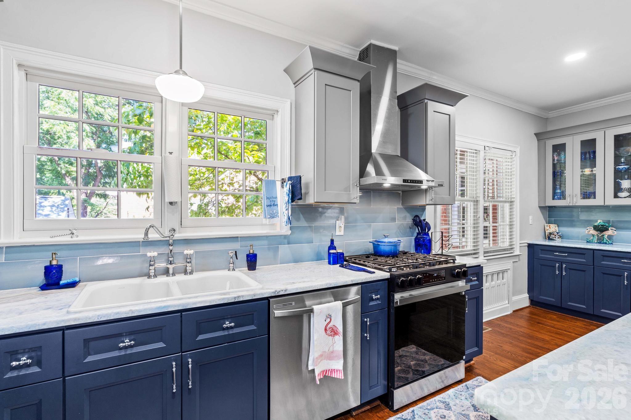 221 Woodrow Avenue — High Point