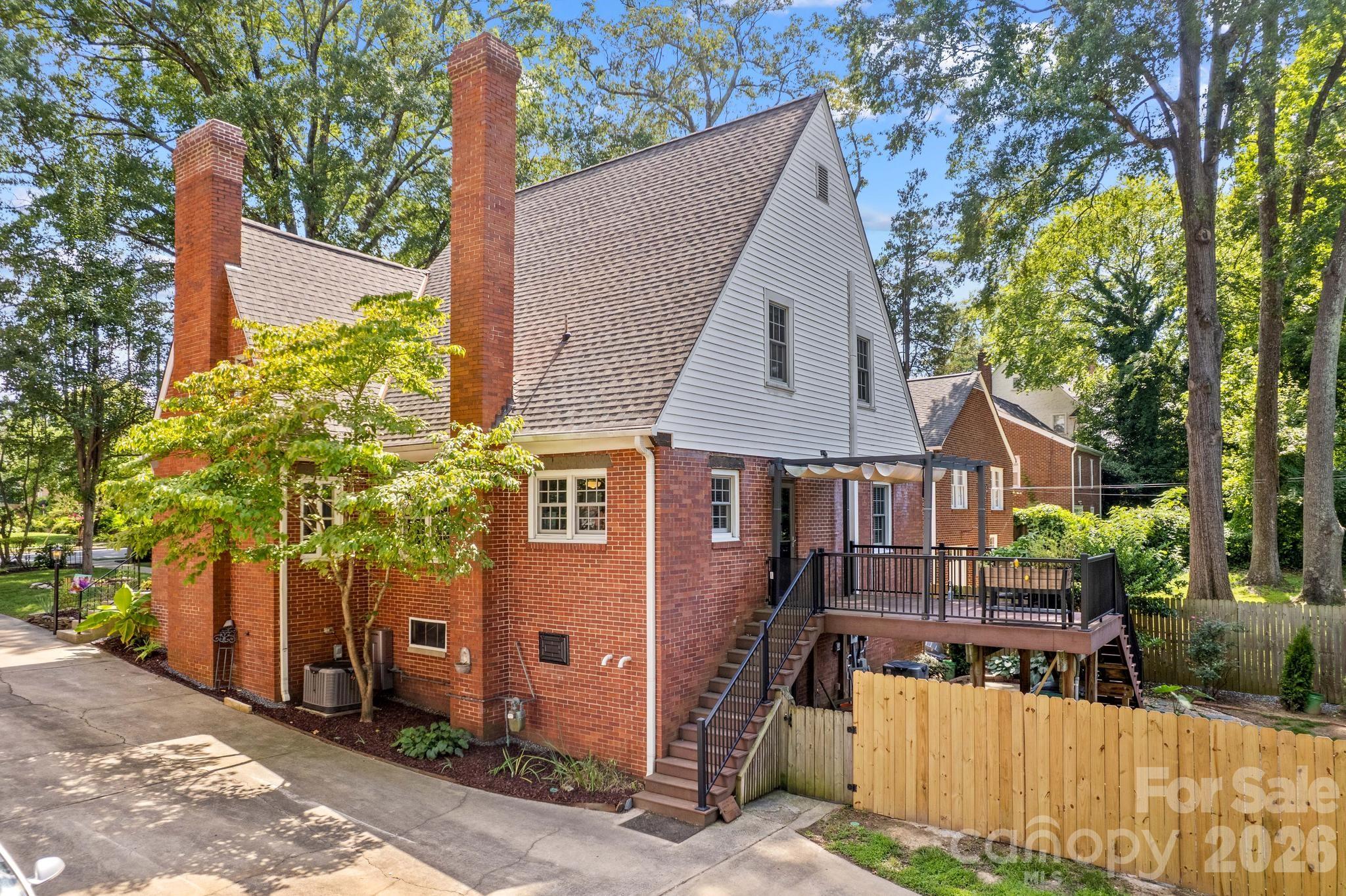221 Woodrow Avenue — High Point