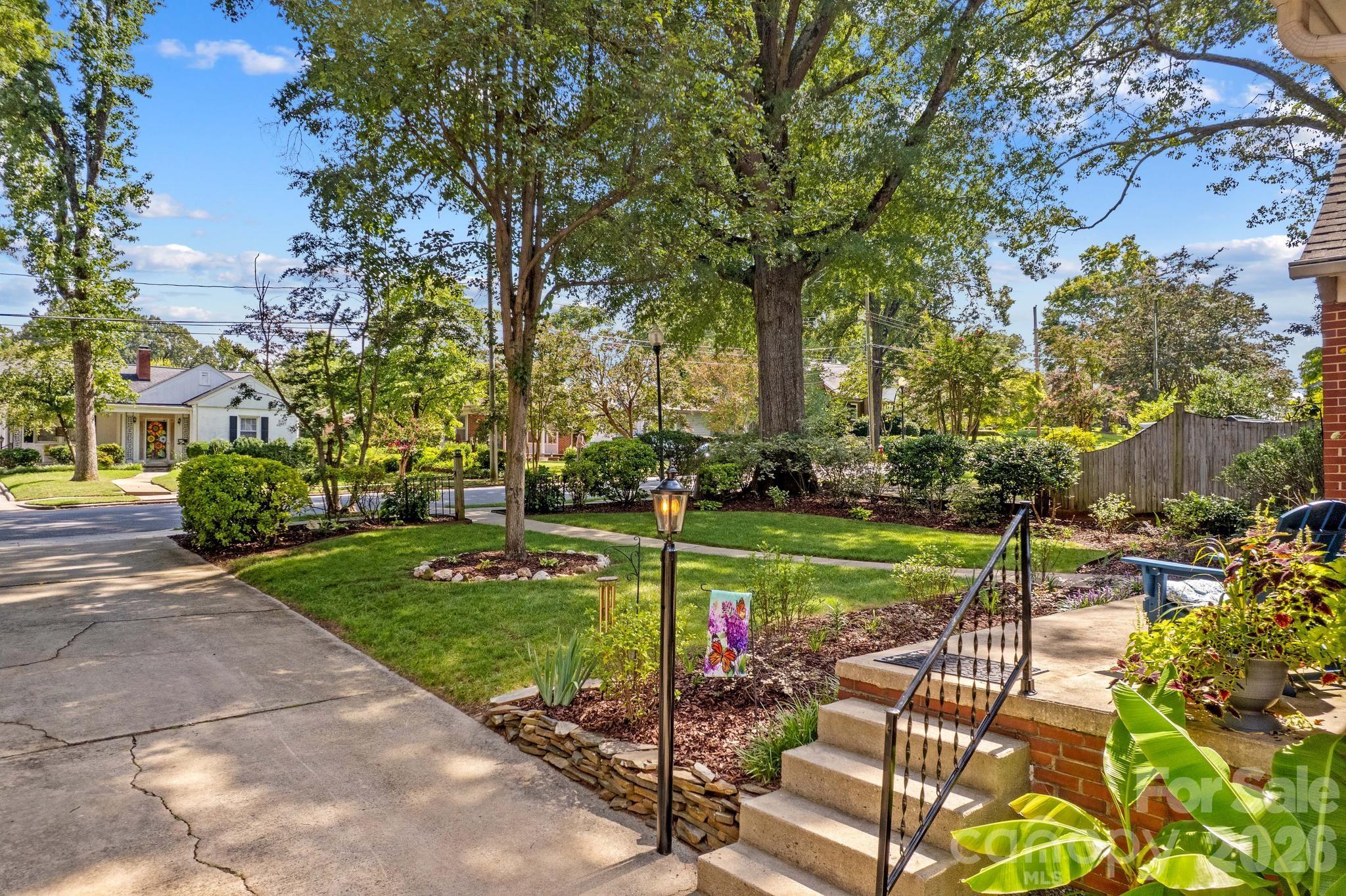 221 Woodrow Avenue — High Point