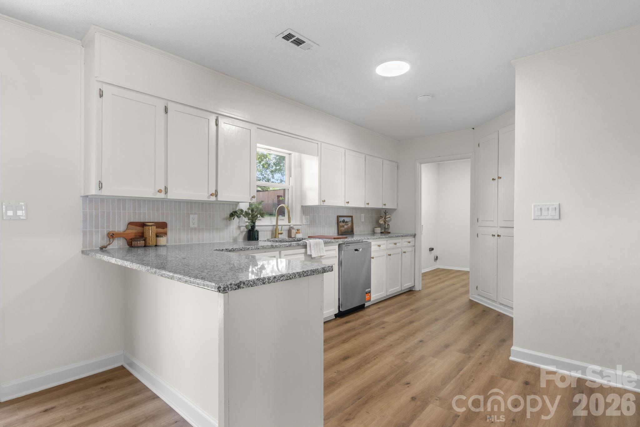 178 Trailwood Drive — Forest City