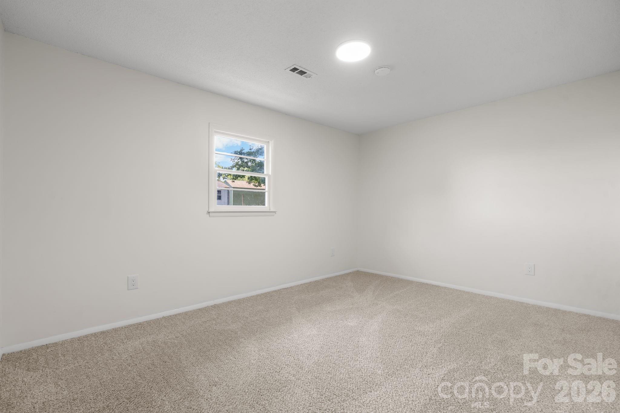 178 Trailwood Drive — Forest City
