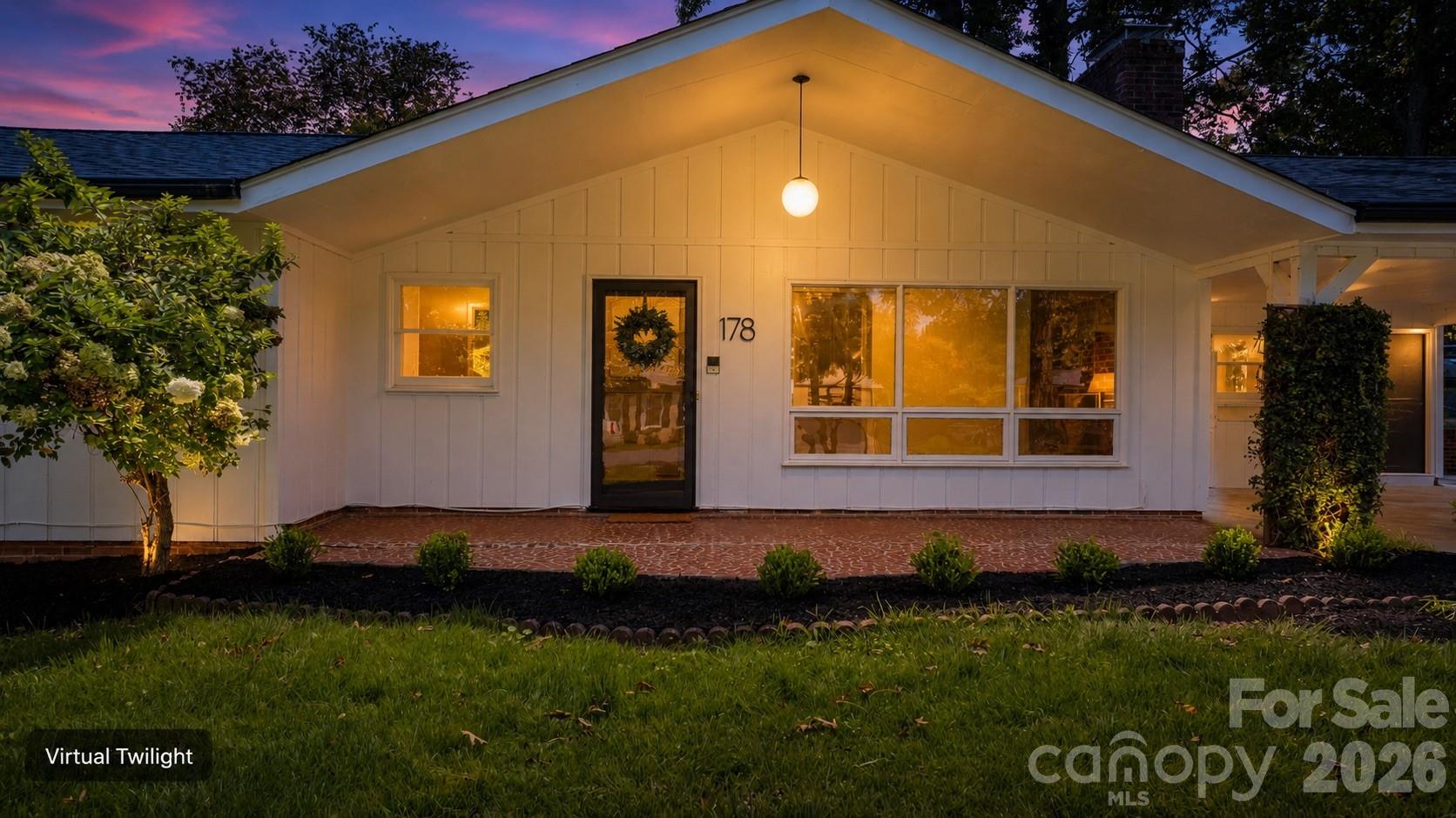 178 Trailwood Drive — Forest City
