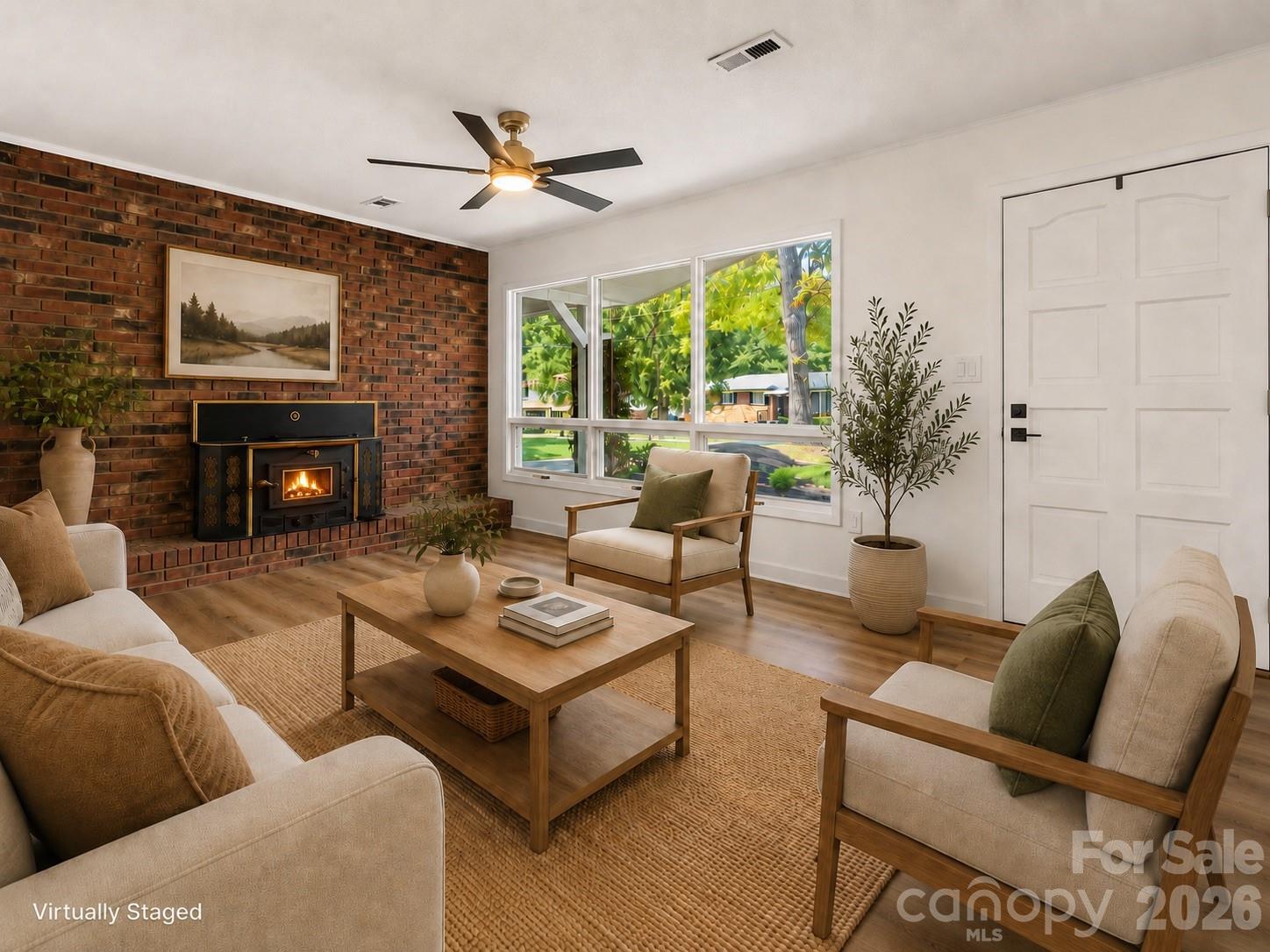 178 Trailwood Drive — Forest City