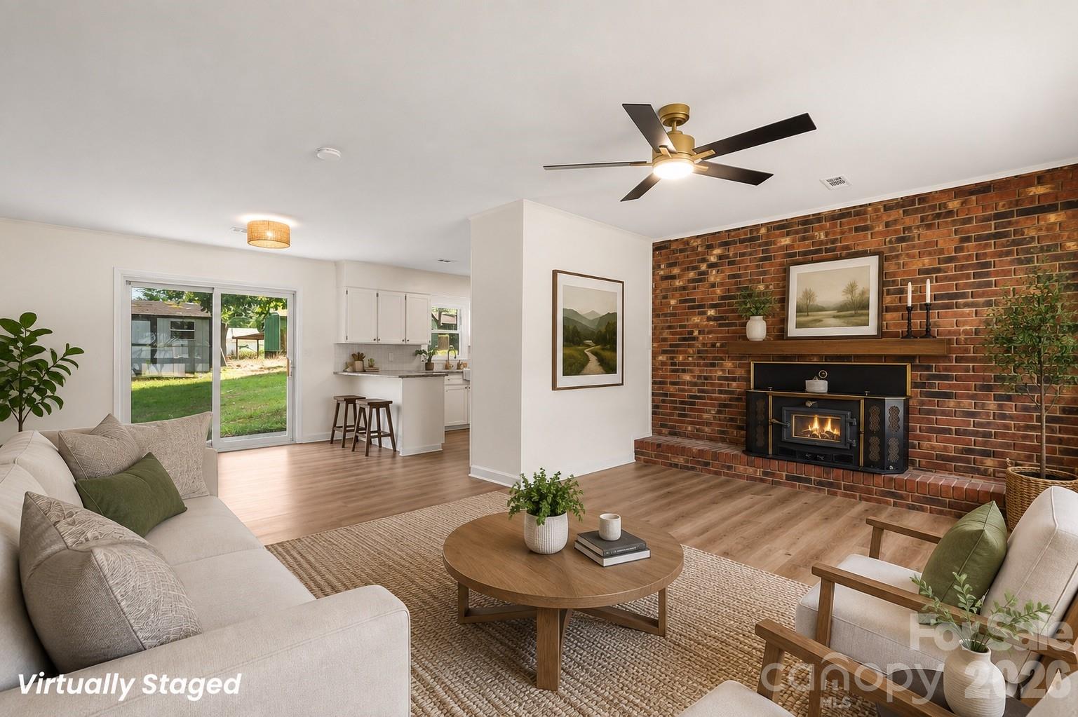 178 Trailwood Drive — Forest City