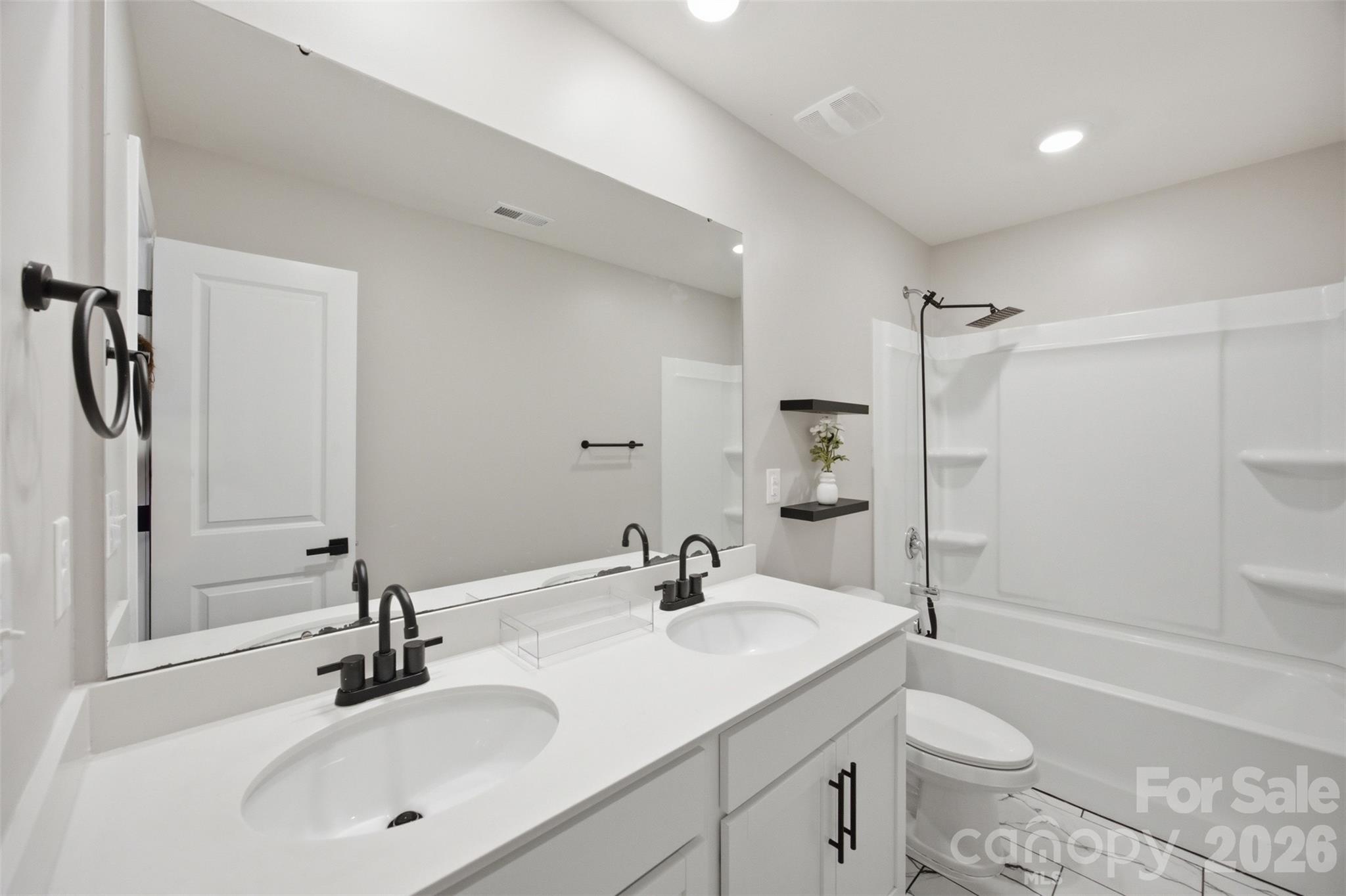 6312 Lantern Ridge Road — Charlotte