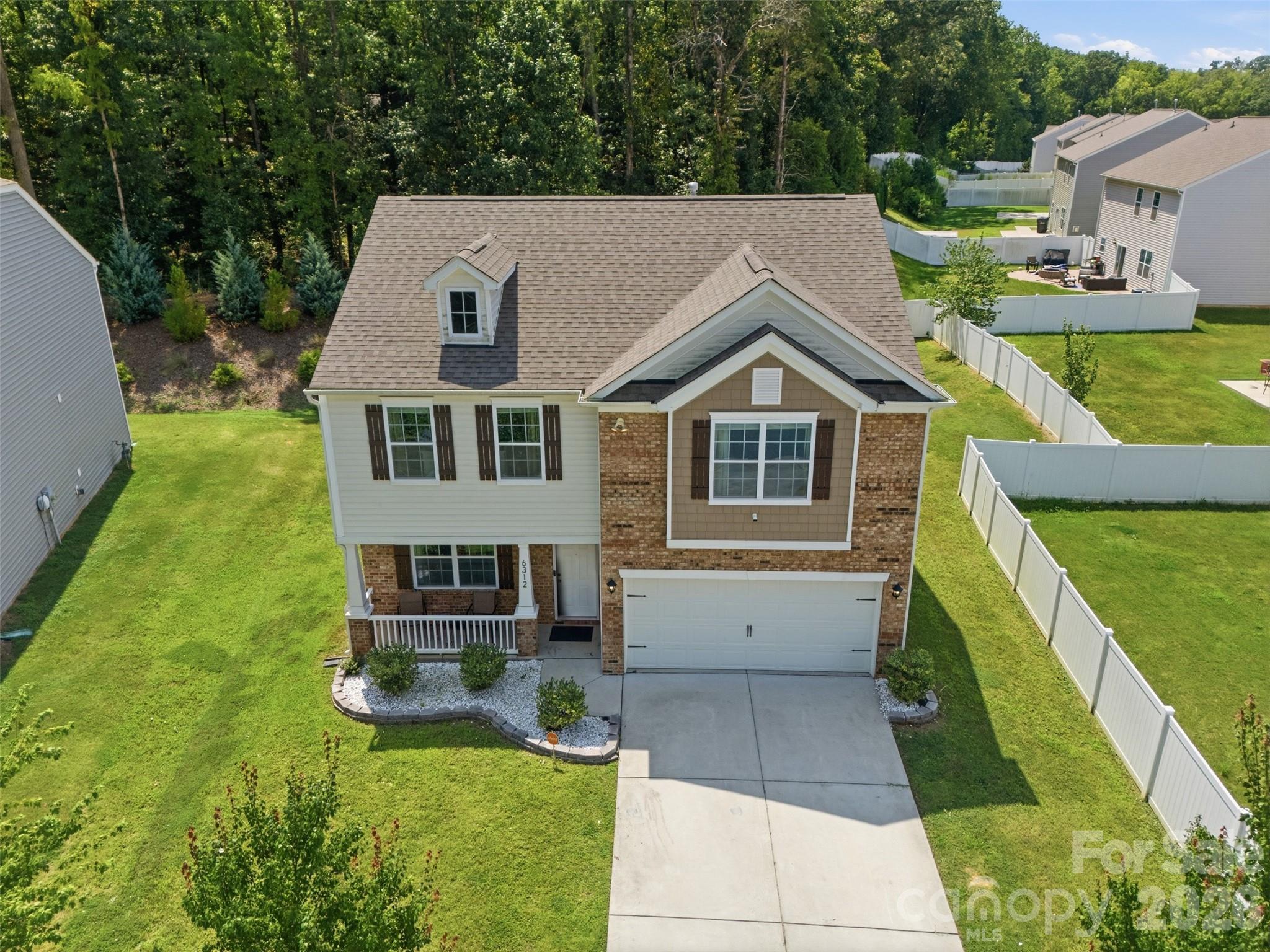 6312 Lantern Ridge Road — Charlotte