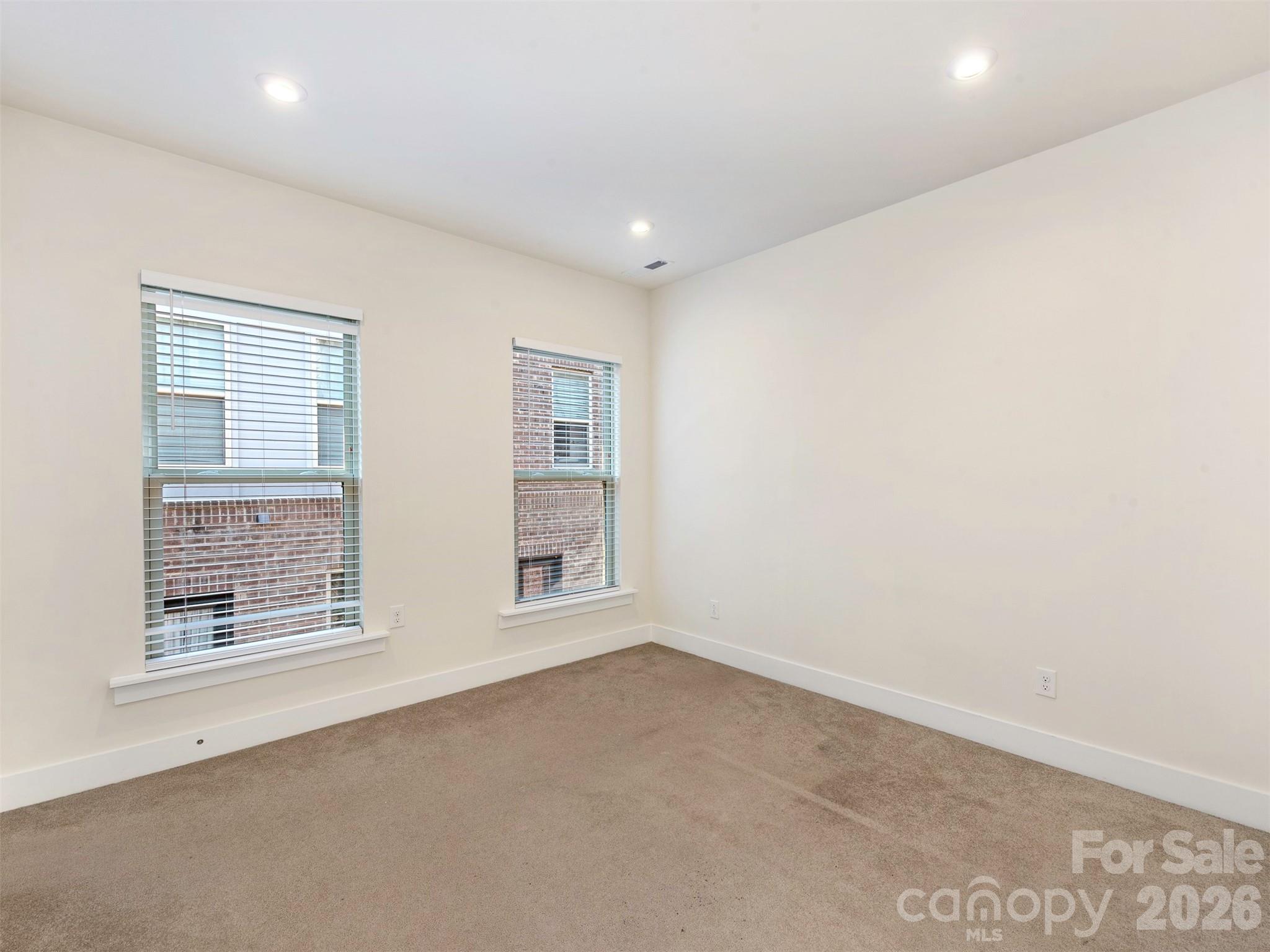 16023 Roscoe Lane #L52 — Charlotte