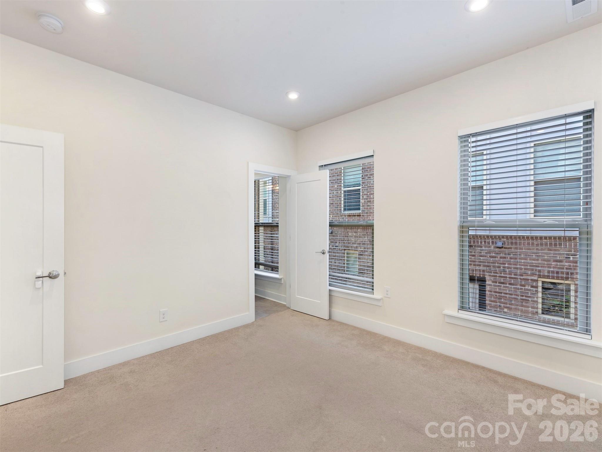 16023 Roscoe Lane #L52 — Charlotte