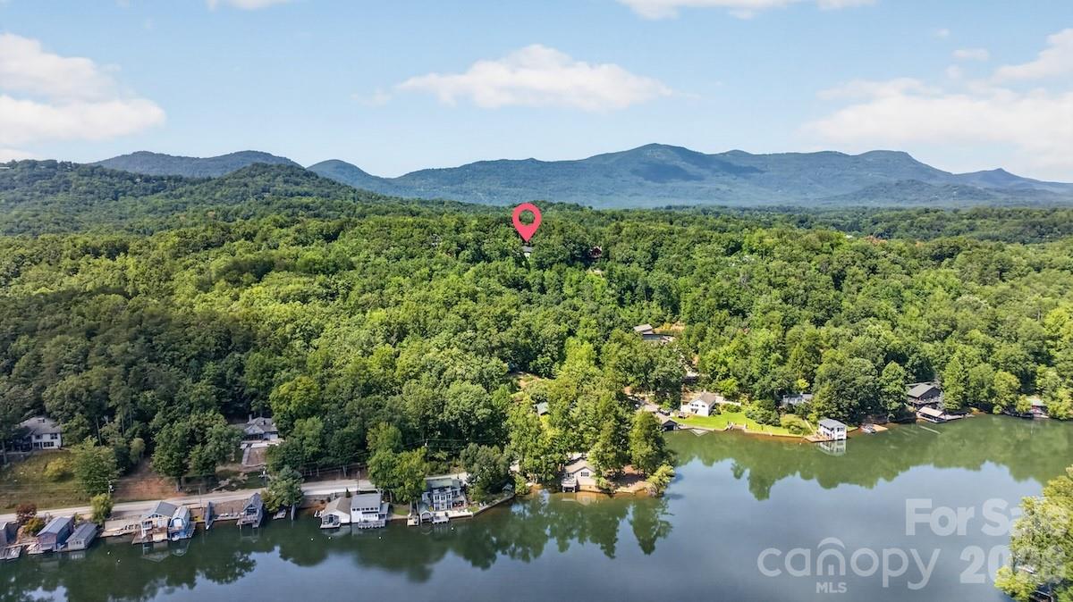 187 Caledonia Road — Landrum