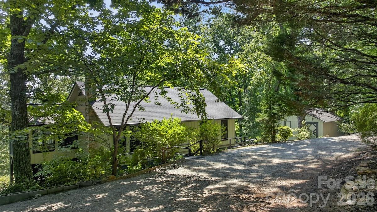 187 Caledonia Road — Landrum