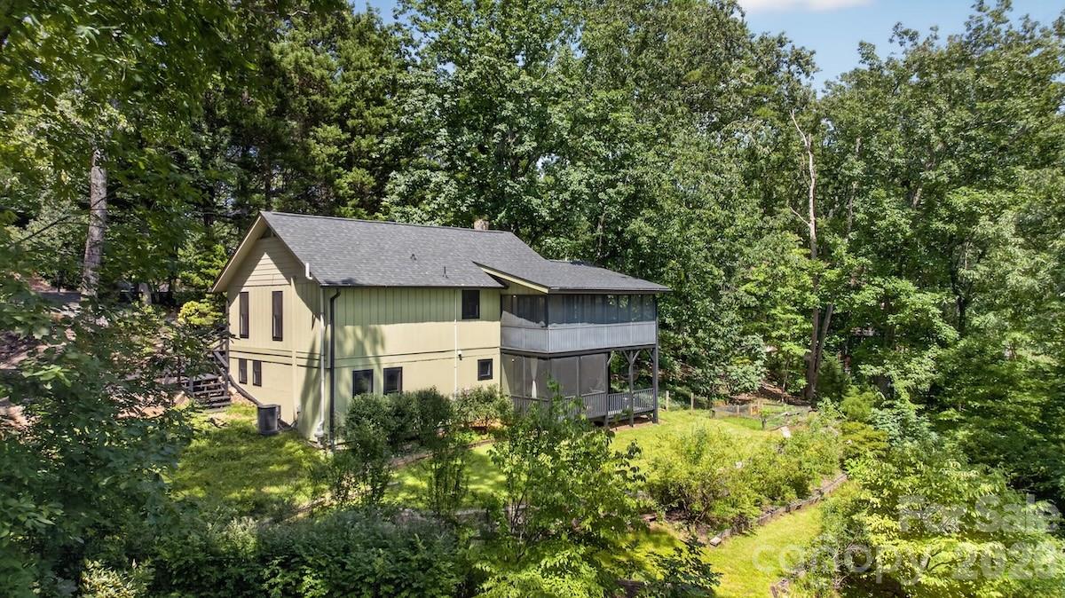 187 Caledonia Road — Landrum