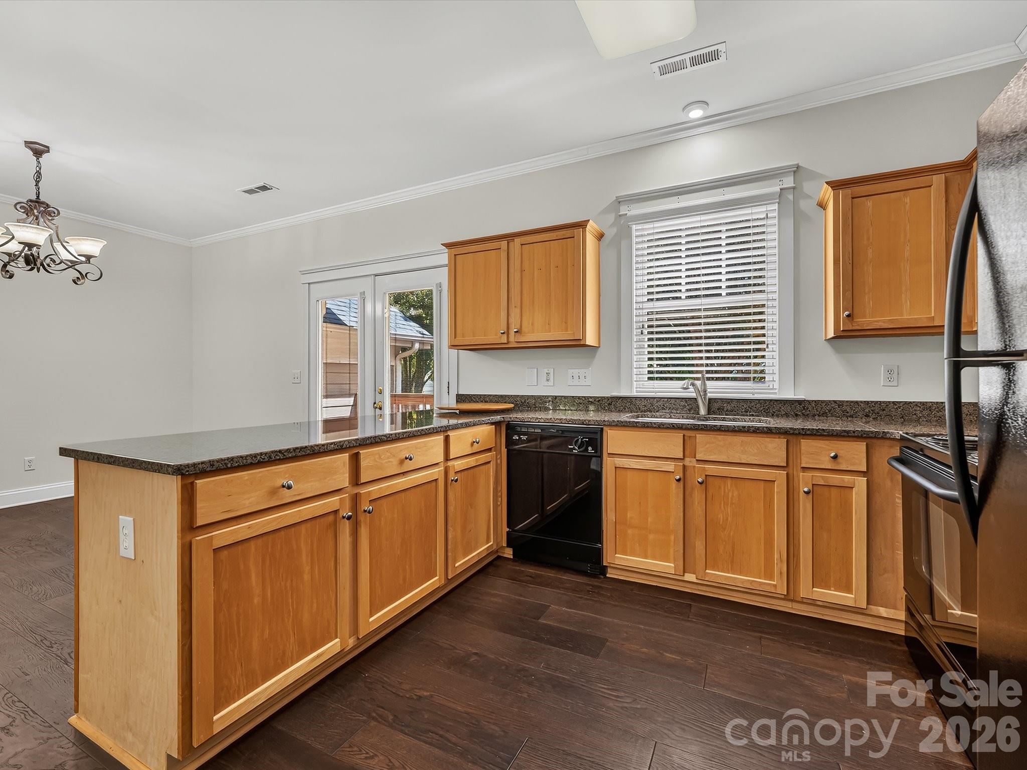 8515 Lindholm Drive — Huntersville