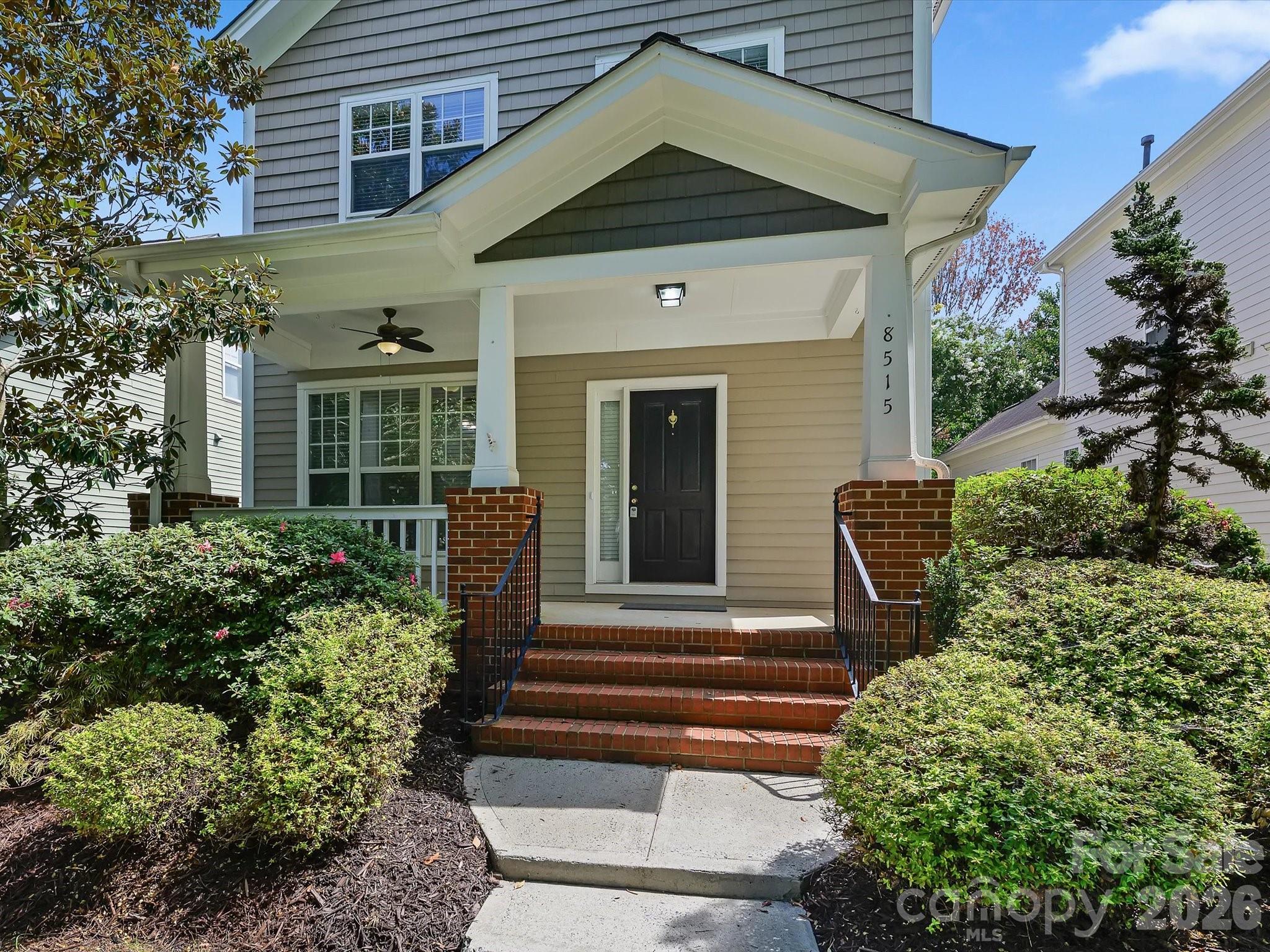 8515 Lindholm Drive — Huntersville