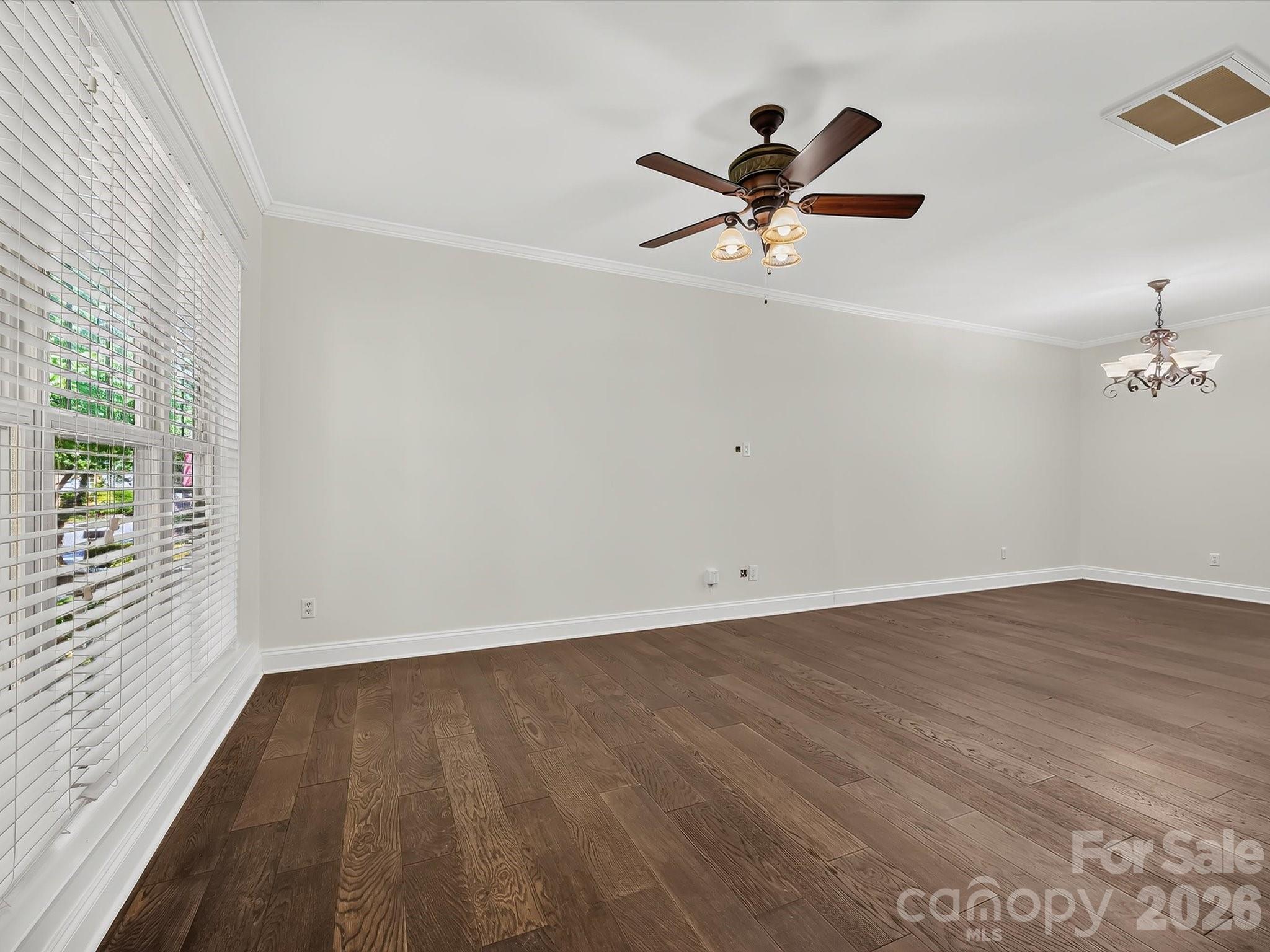 8515 Lindholm Drive — Huntersville