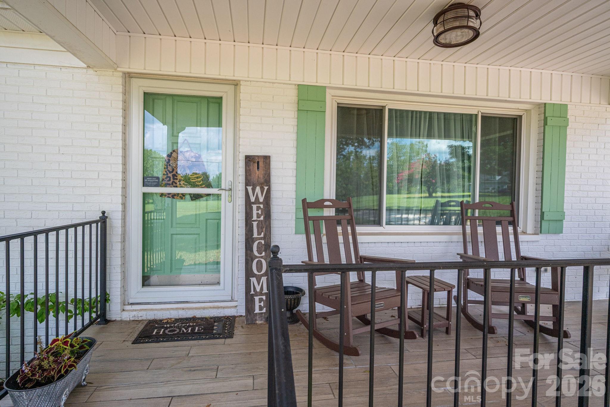 1718 Woolie Road — Lincolnton