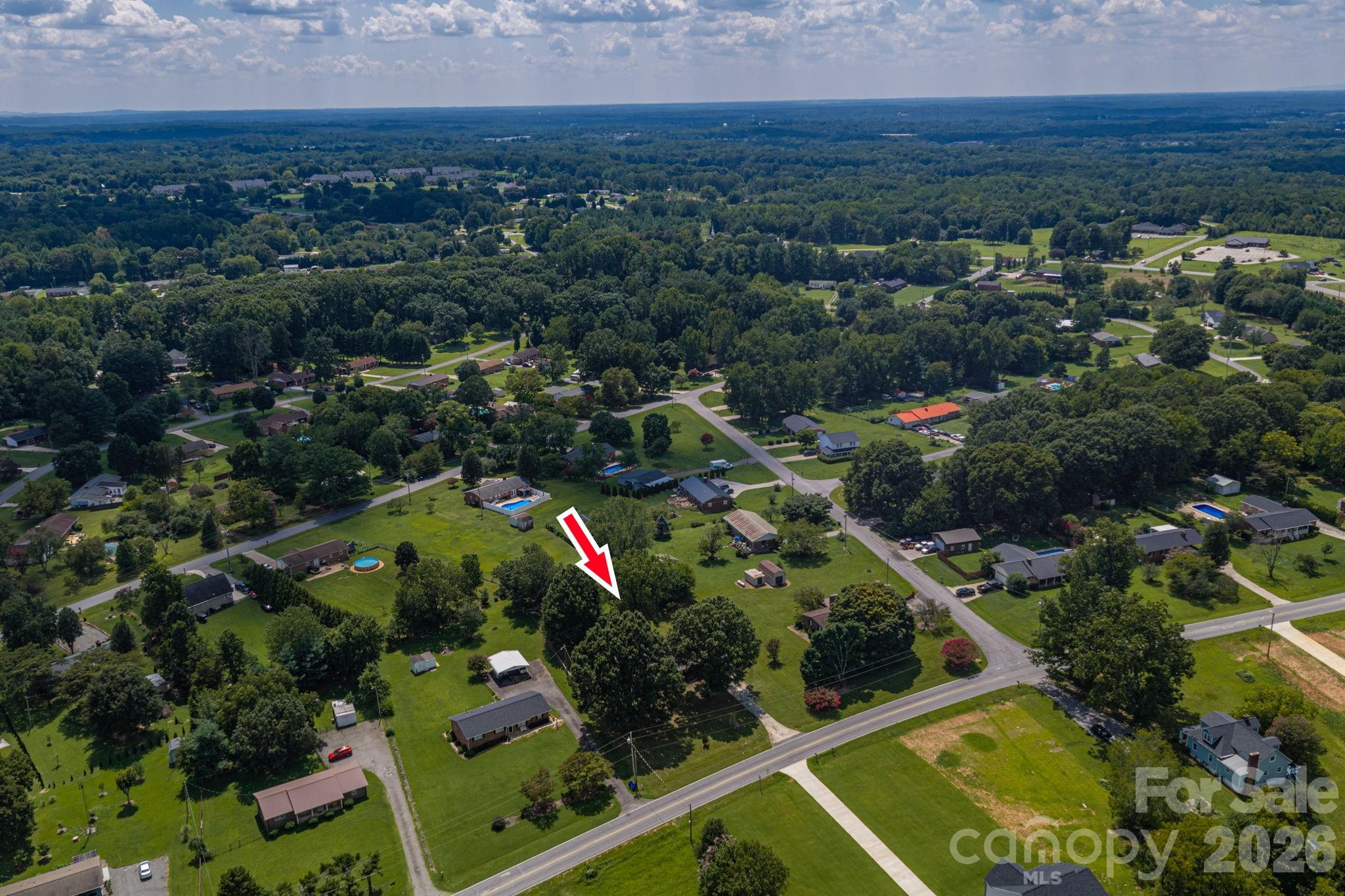 1718 Woolie Road — Lincolnton