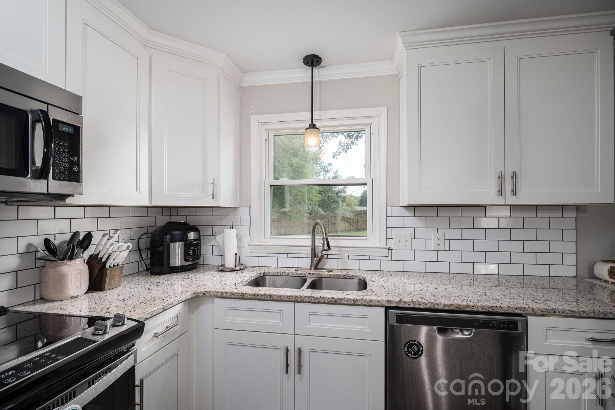 1718 Woolie Road — Lincolnton