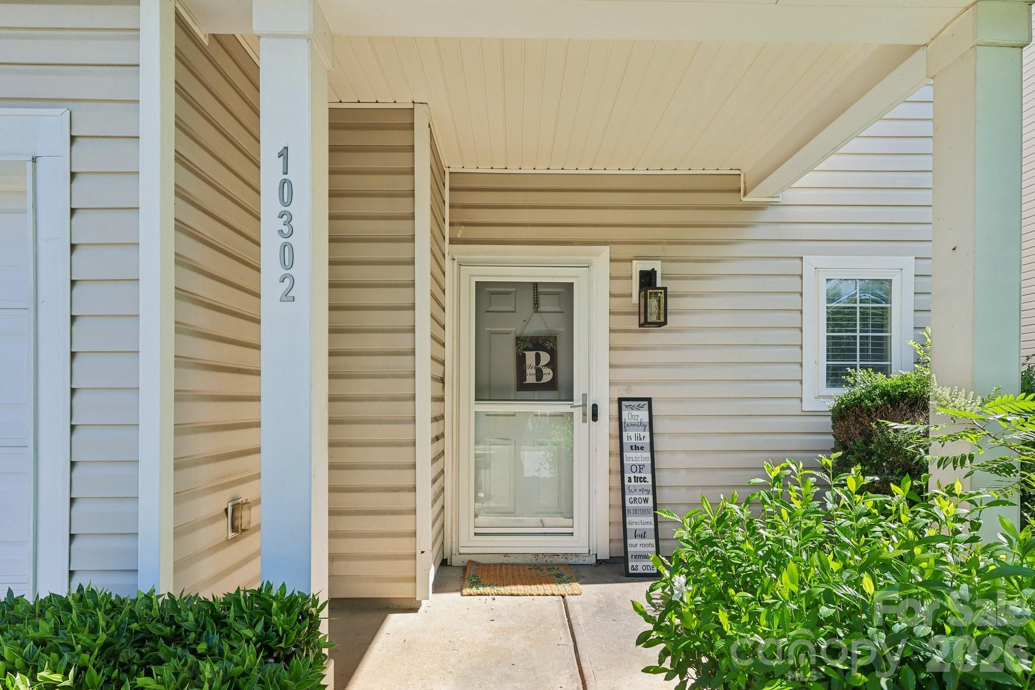 10302 Hugue Way — Charlotte