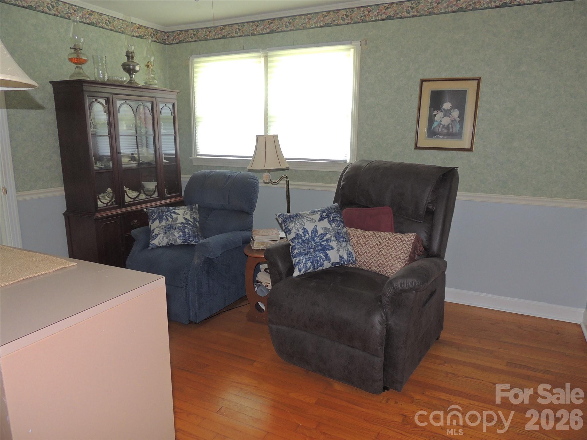 189 Westwood Drive — Forest City
